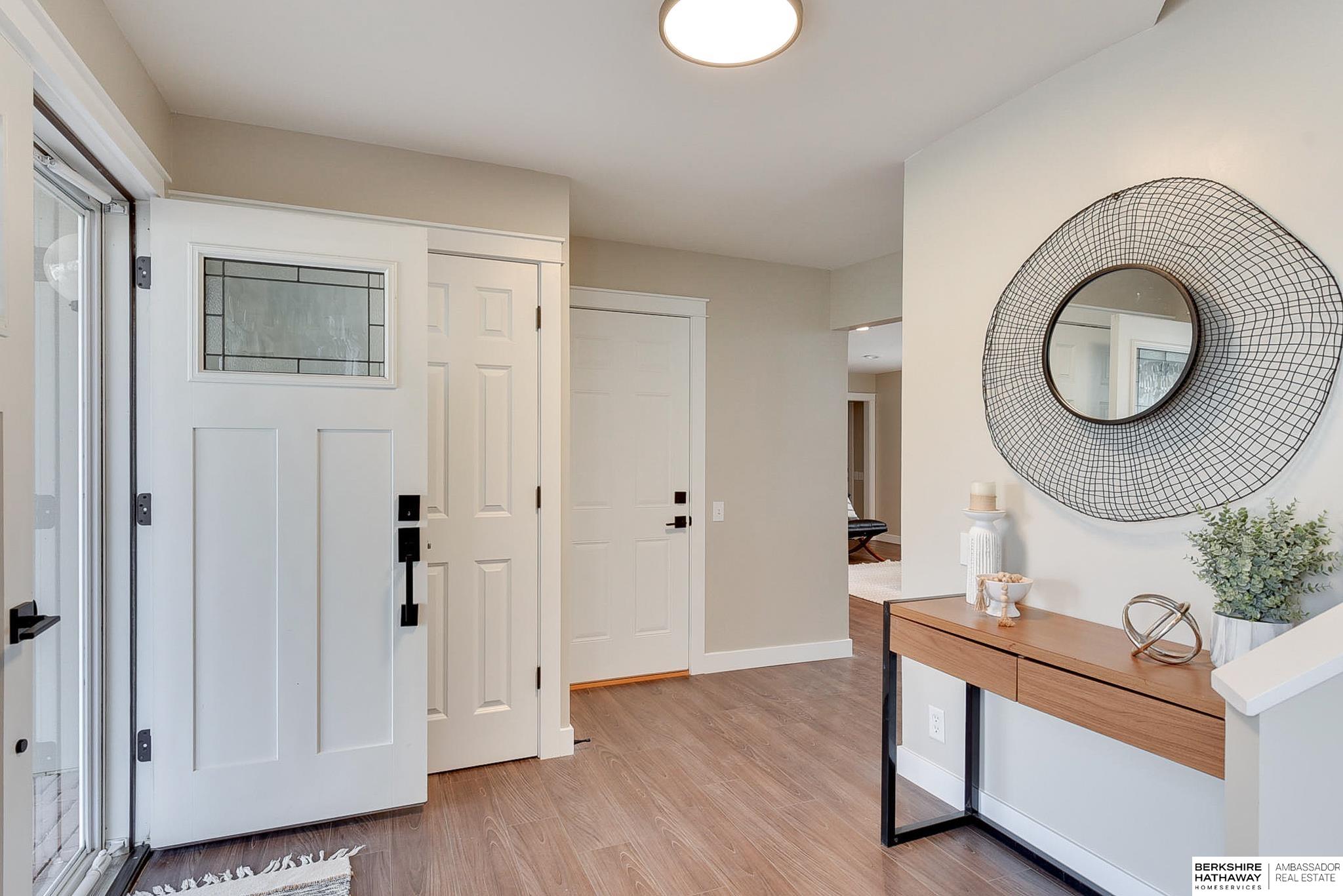 Omaha, Nebraska 68144, United States, 4 Bedrooms Bedrooms, ,4 BathroomsBathrooms,Residential,Active,95864