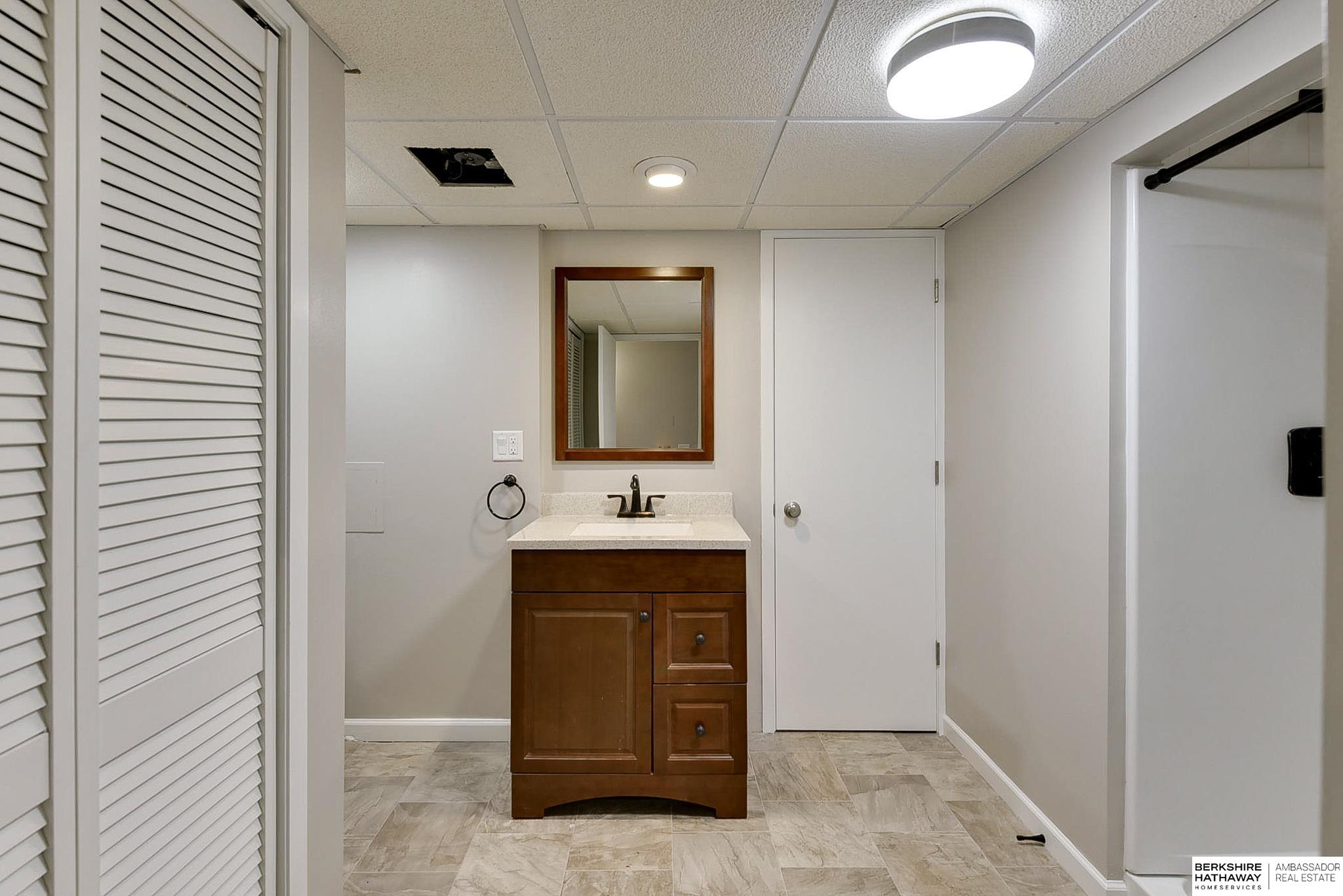 Omaha, Nebraska 68144, United States, 4 Bedrooms Bedrooms, ,4 BathroomsBathrooms,Residential,Active,95864