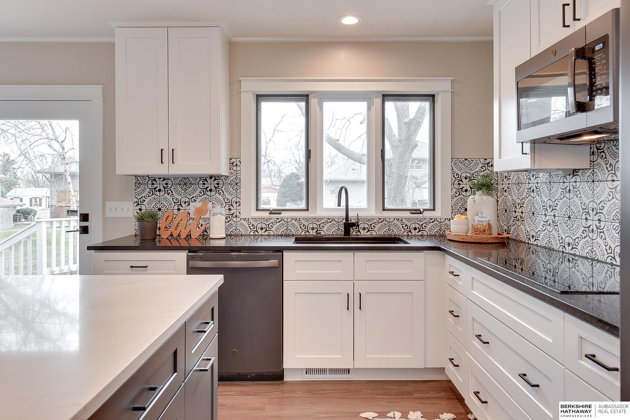 Omaha, Nebraska 68144, United States, 4 Bedrooms Bedrooms, ,4 BathroomsBathrooms,Residential,Active,95864