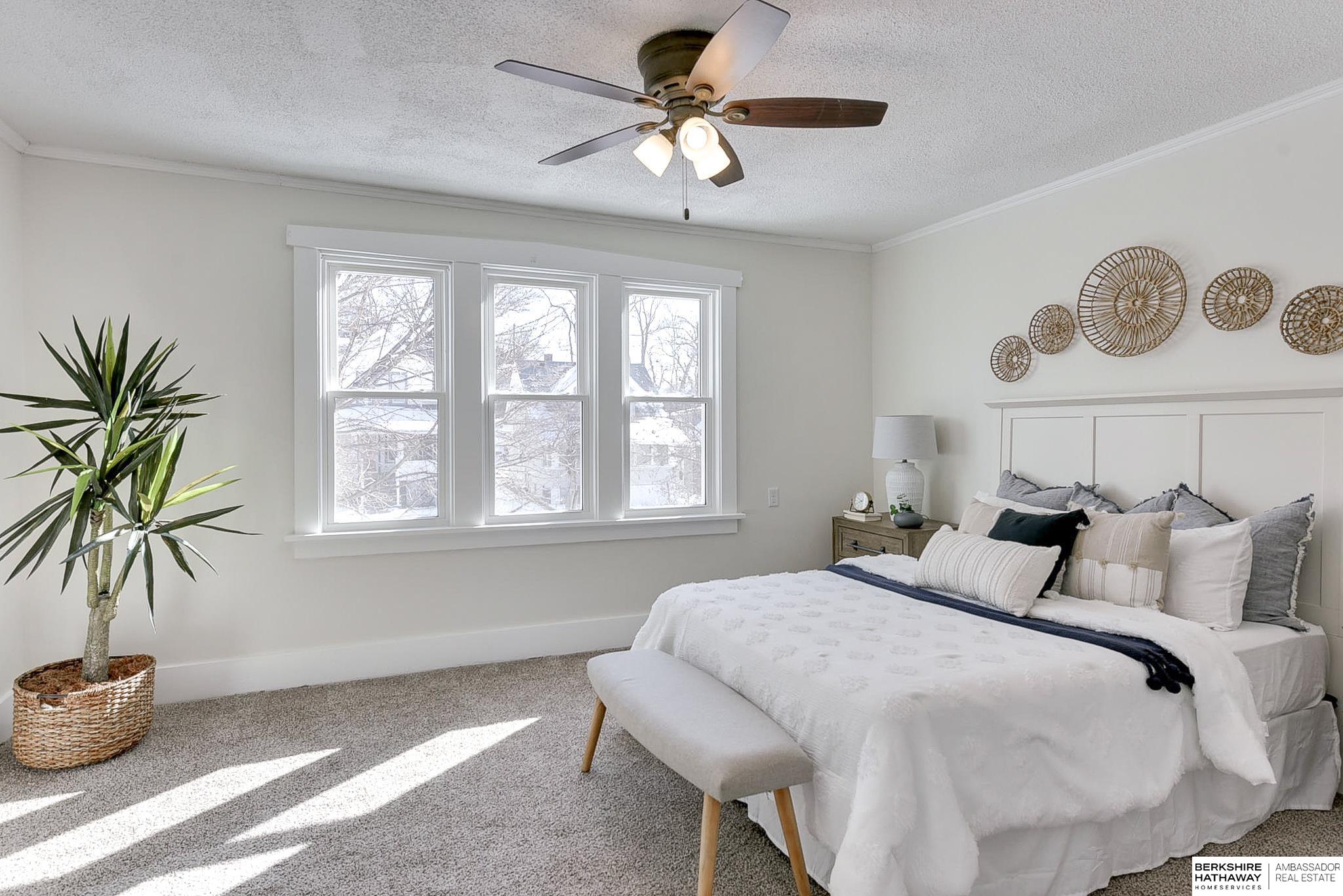 Omaha, Nebraska 68105, United States, 3 Bedrooms Bedrooms, ,3 BathroomsBathrooms,Residential,Active,900