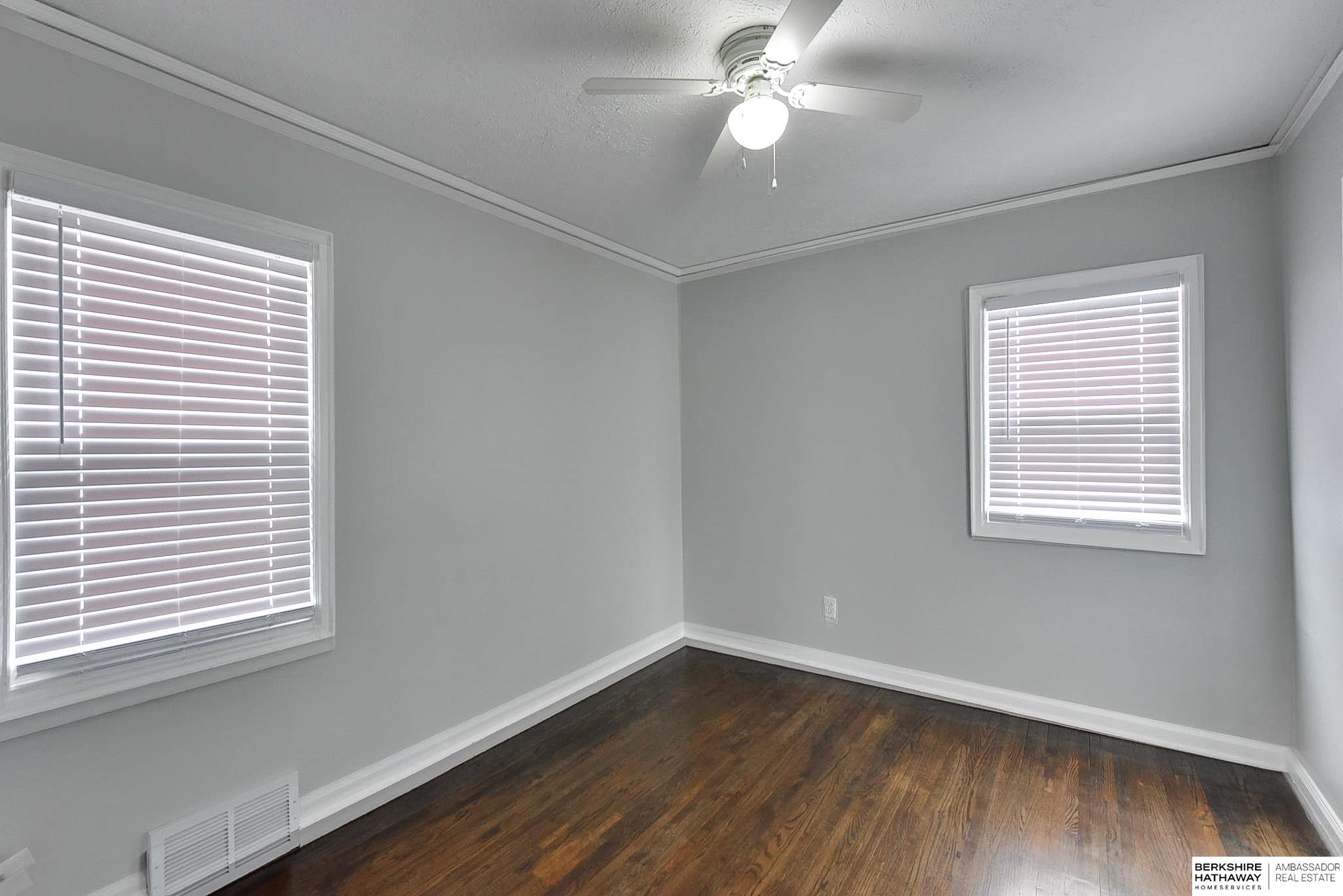 Omaha, Nebraska 68112, United States, 3 Bedrooms Bedrooms, ,2 BathroomsBathrooms,Residential,Active,112158