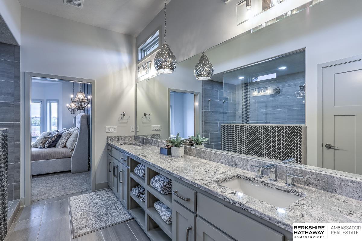 Papillion, Nebraska 68046, United States, 4 Bedrooms Bedrooms, ,3 BathroomsBathrooms,Residential,Active,102077