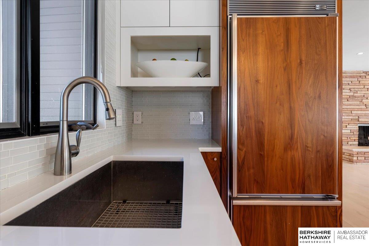 Omaha, Nebraska 68124, United States, 3 Bedrooms Bedrooms, ,4 BathroomsBathrooms,Residential,Active,98917