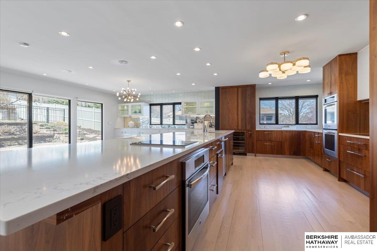 Omaha, Nebraska 68124, United States, 3 Bedrooms Bedrooms, ,4 BathroomsBathrooms,Residential,Active,98917