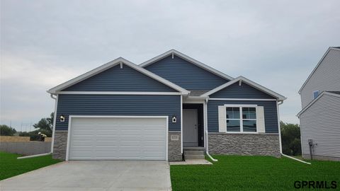 MLS: 22511230