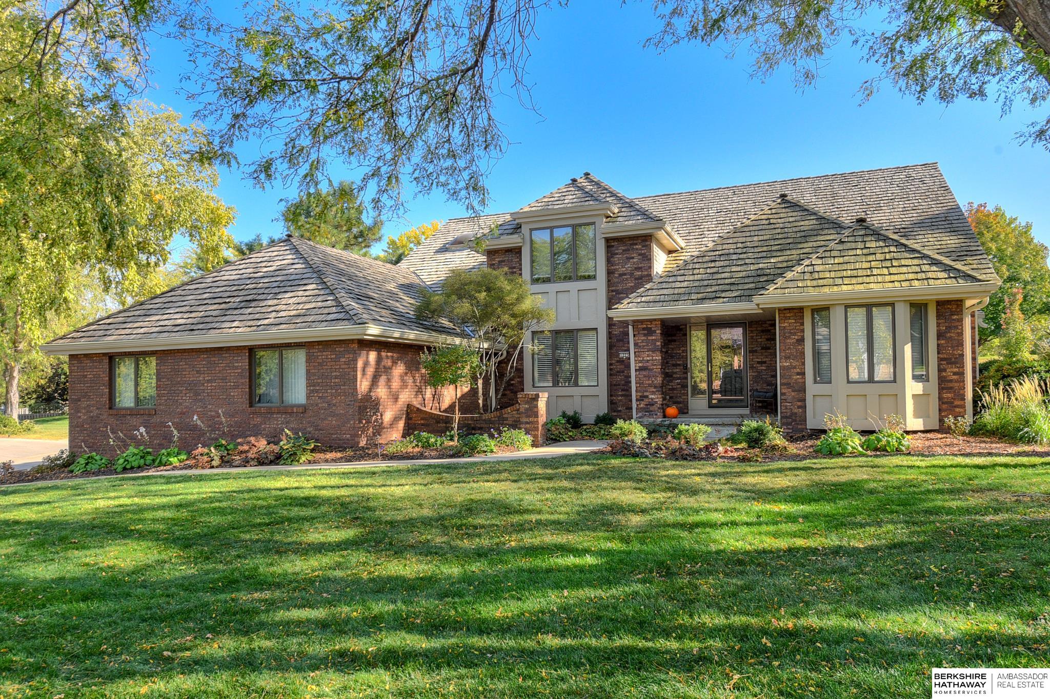 1225 N 127 Avenue, Omaha MLS 22427932 Berkshire Hathaway HomeServices