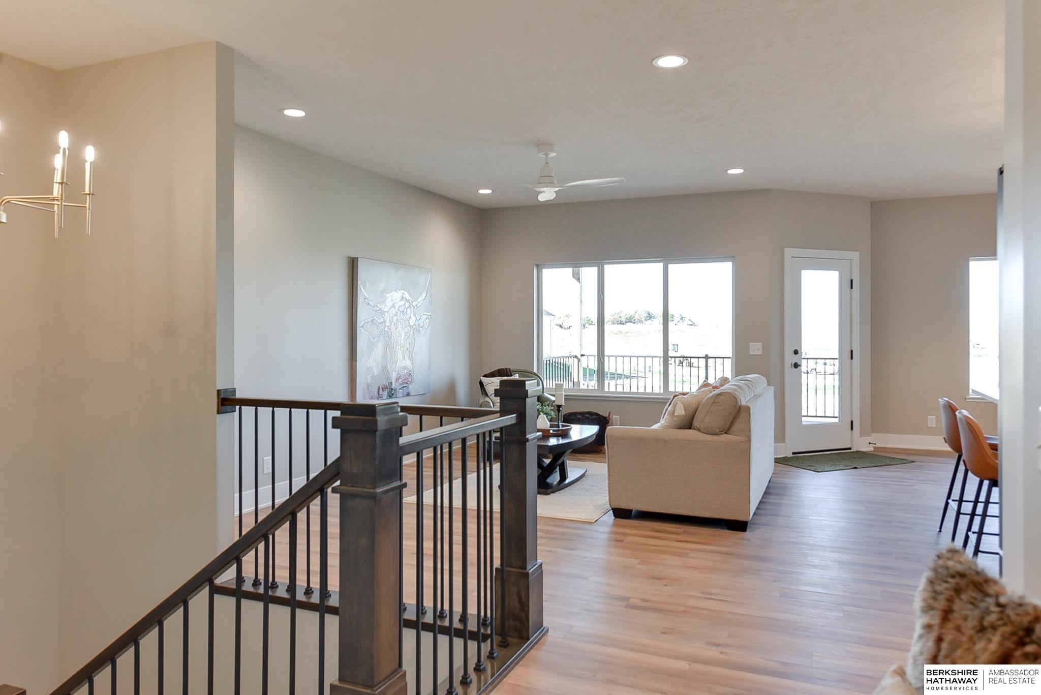 Wahoo, Nebraska 68066, United States, 4 Bedrooms Bedrooms, ,3 BathroomsBathrooms,Residential,Pending,38390