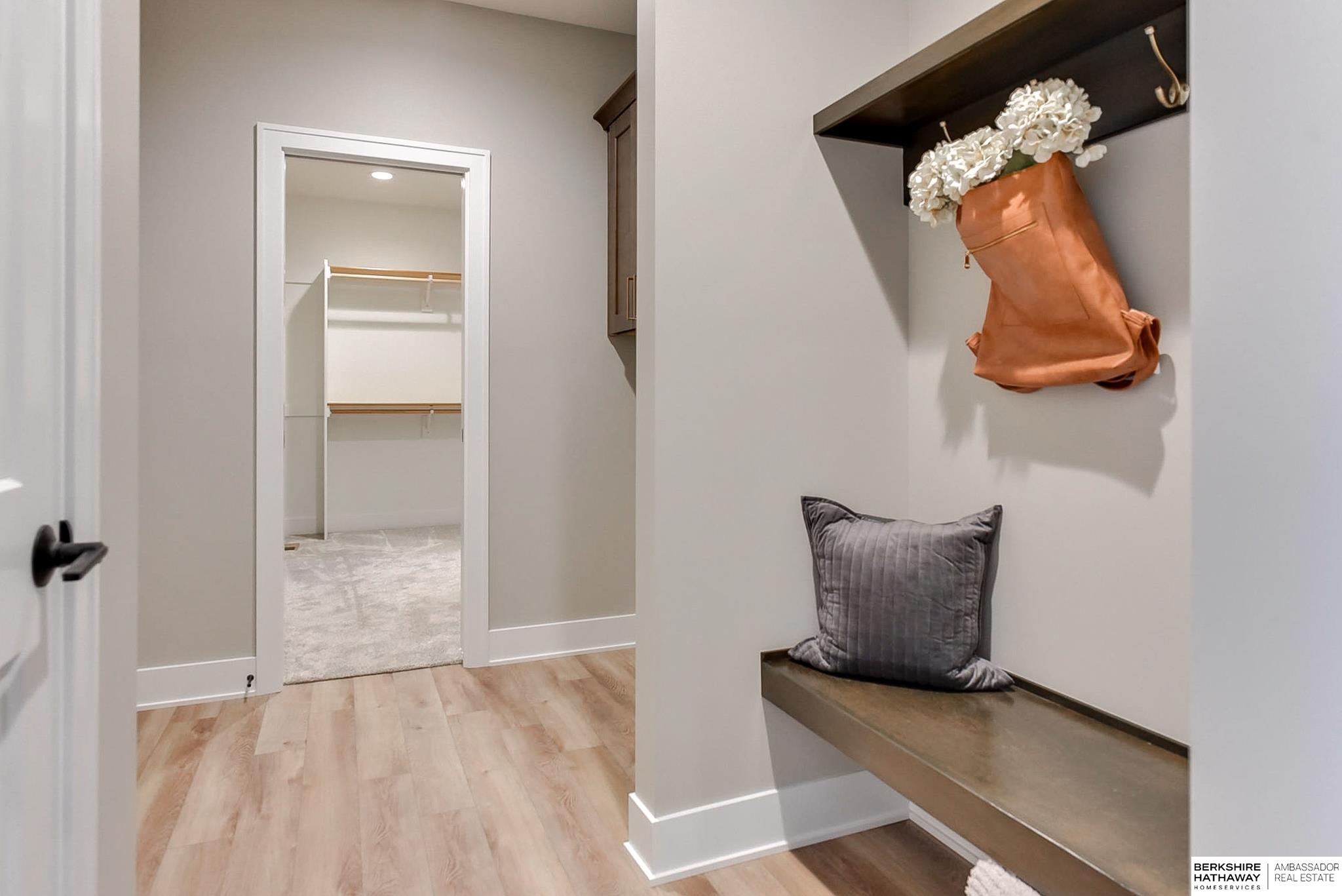 Wahoo, Nebraska 68066, United States, 4 Bedrooms Bedrooms, ,3 BathroomsBathrooms,Residential,Pending,38390