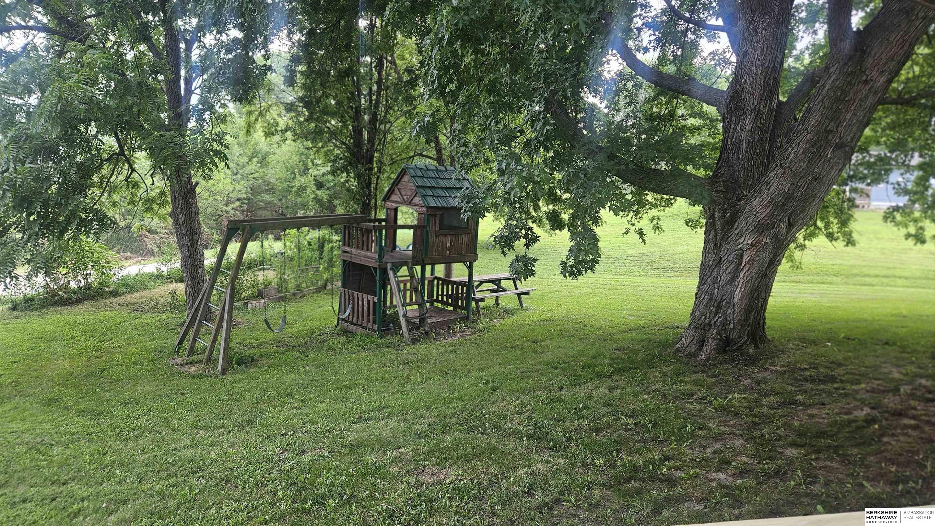 Valparaiso, Nebraska 68065, United States, 4 Bedrooms Bedrooms, ,3 BathroomsBathrooms,Residential,Pending,51630