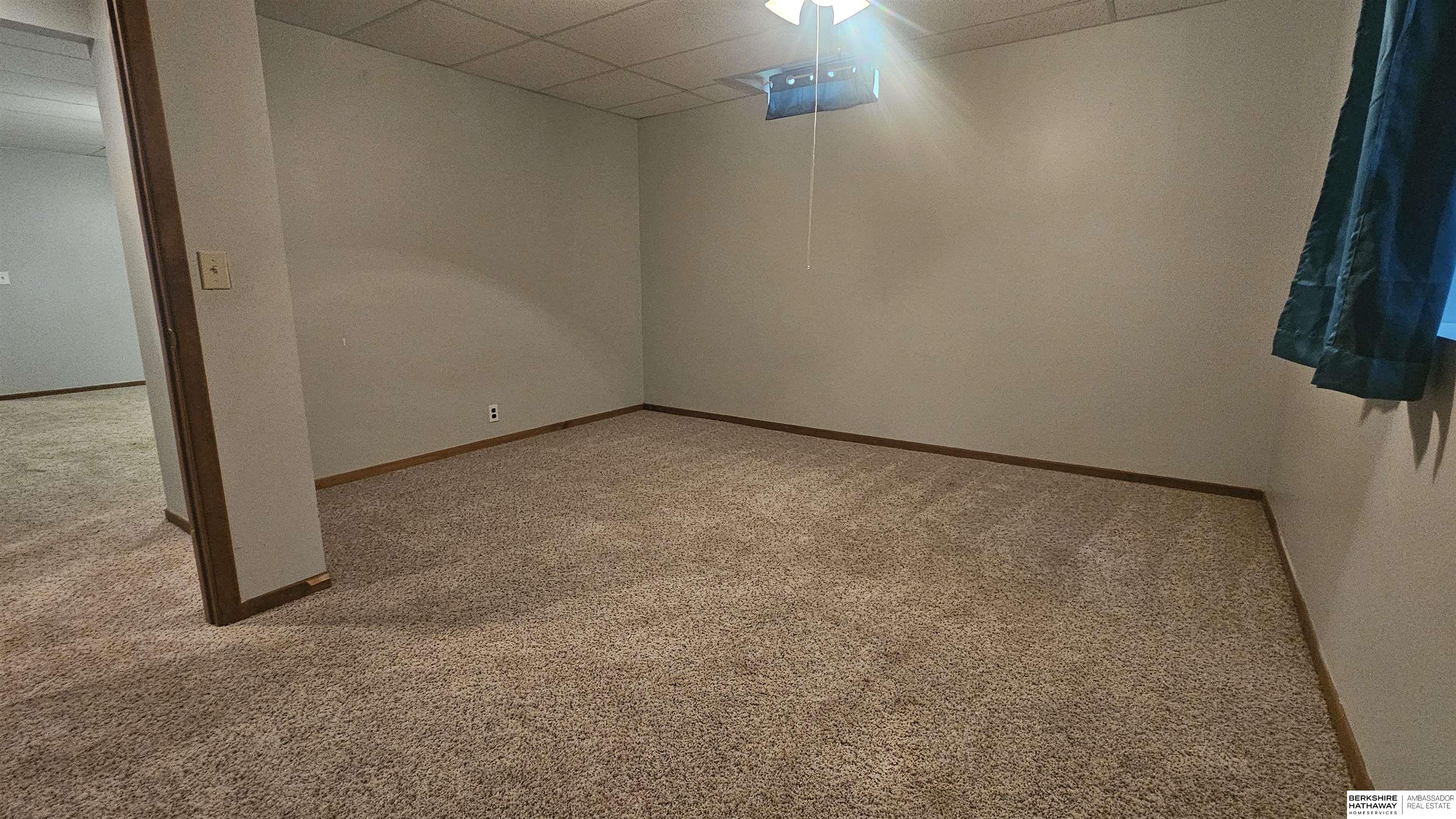 Valparaiso, Nebraska 68065, United States, 4 Bedrooms Bedrooms, ,3 BathroomsBathrooms,Residential,Pending,51630