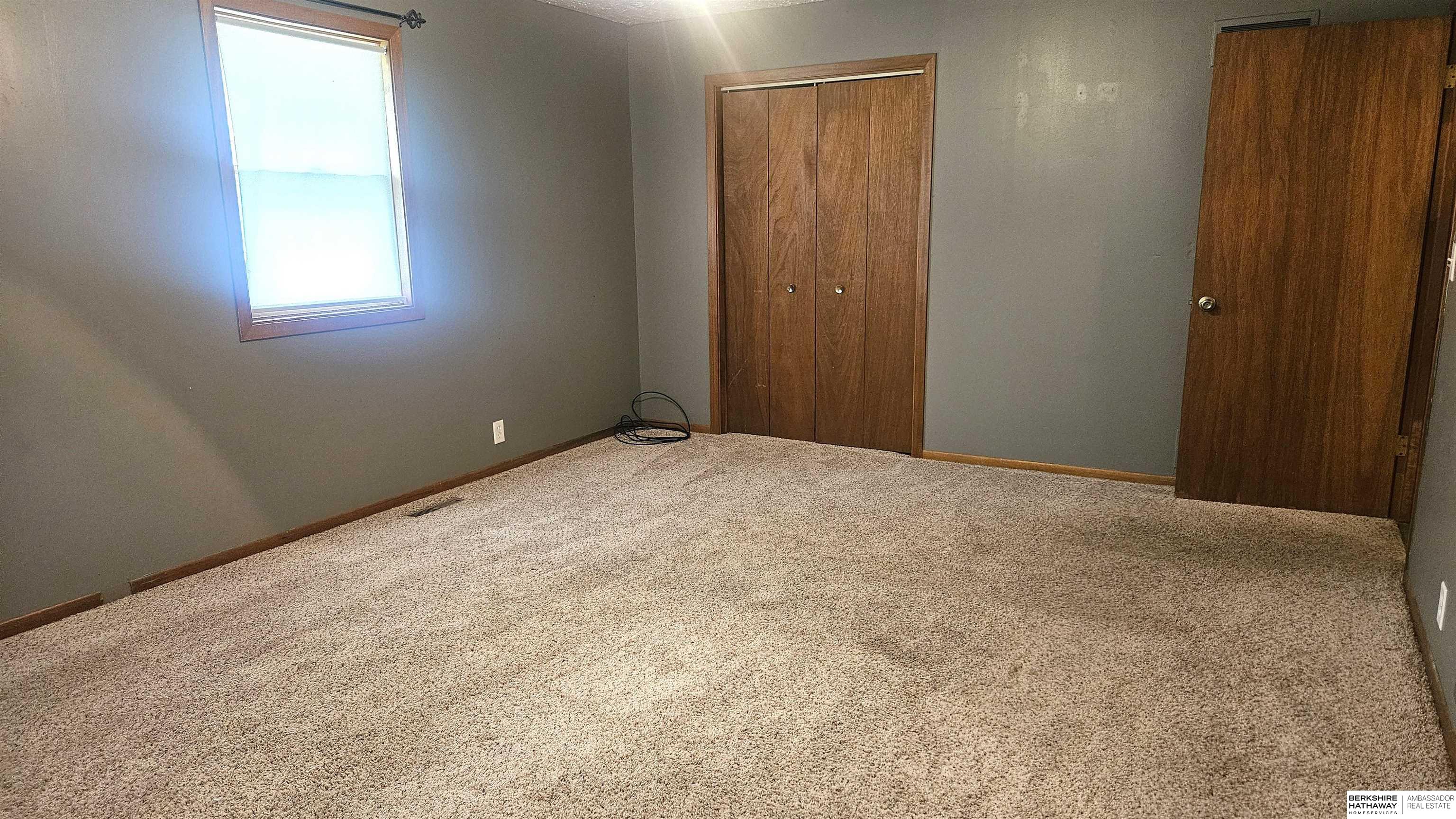 Valparaiso, Nebraska 68065, United States, 4 Bedrooms Bedrooms, ,3 BathroomsBathrooms,Residential,Pending,51630