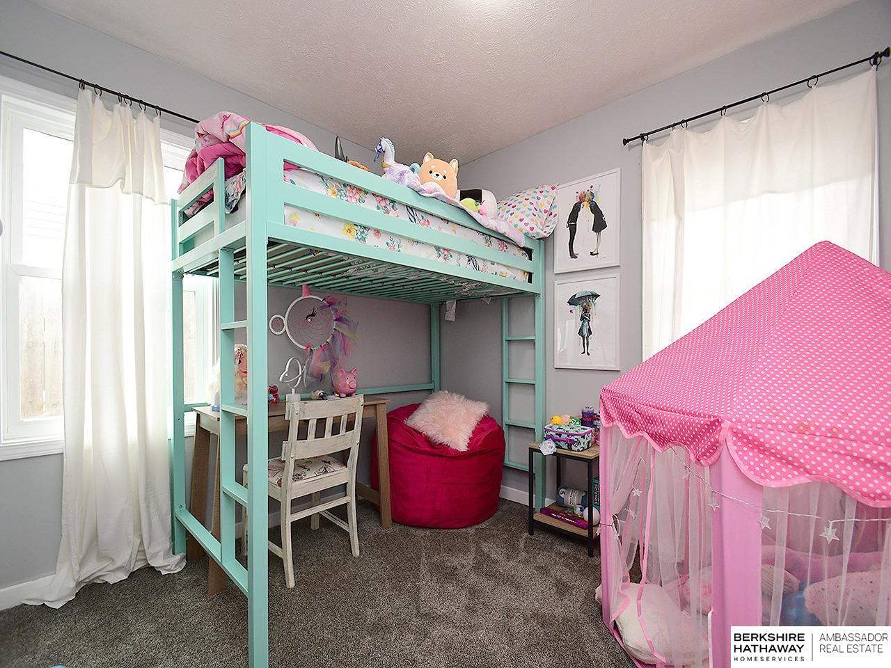 Carter Lake, Iowa 51501, United States, 3 Bedrooms Bedrooms, ,2 BathroomsBathrooms,Residential,Pending,105219