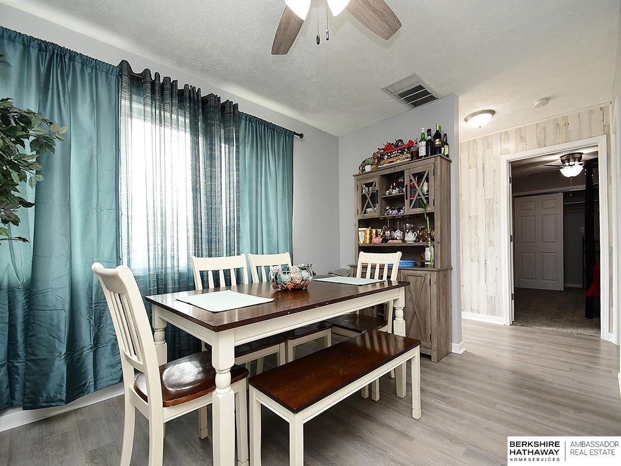 Carter Lake, Iowa 51501, United States, 3 Bedrooms Bedrooms, ,2 BathroomsBathrooms,Residential,Pending,105219