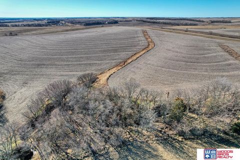 MLS: 22509244