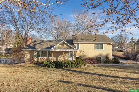 837 S 90 Street, Omaha, NE 68114 - #: 22500387