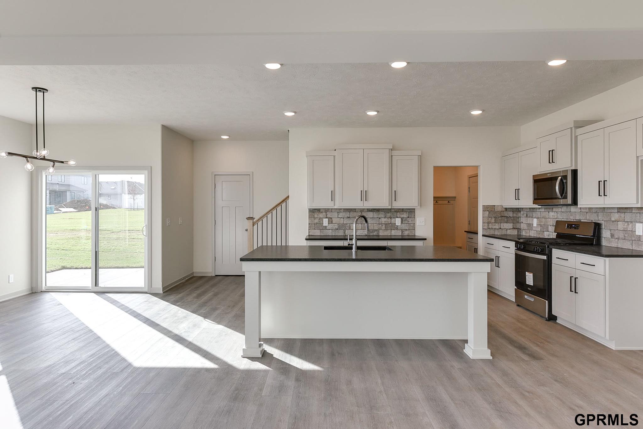 Papillion, Nebraska 68046, United States, 4 Bedrooms Bedrooms, ,4 BathroomsBathrooms,Residential,Active,23699