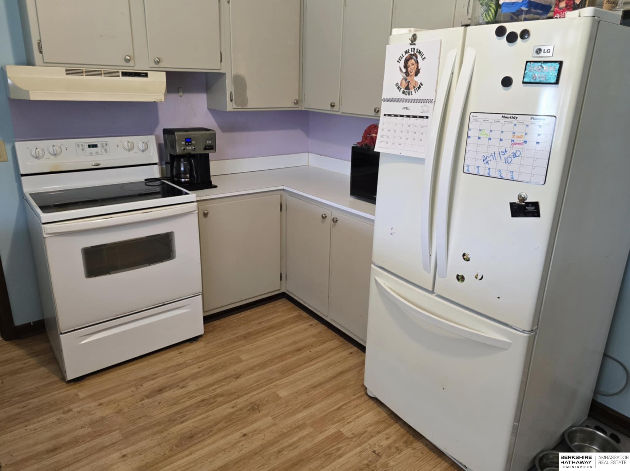 Lincoln, Nebraska 68505, United States, 2 Bedrooms Bedrooms, ,2 BathroomsBathrooms,Residential,Pending,103717