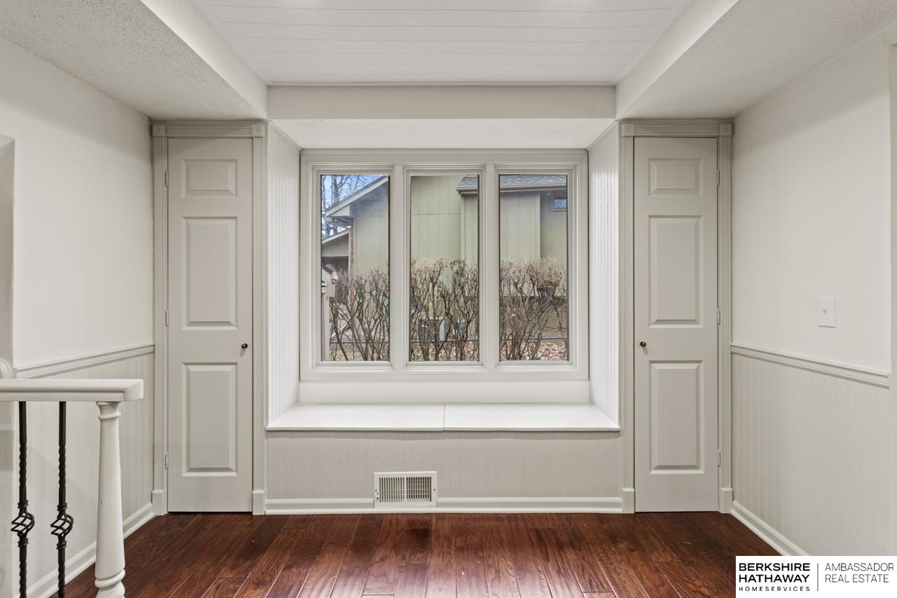 Omaha, Nebraska 68144, United States, 3 Bedrooms Bedrooms, ,3 BathroomsBathrooms,Residential,Pending,7837