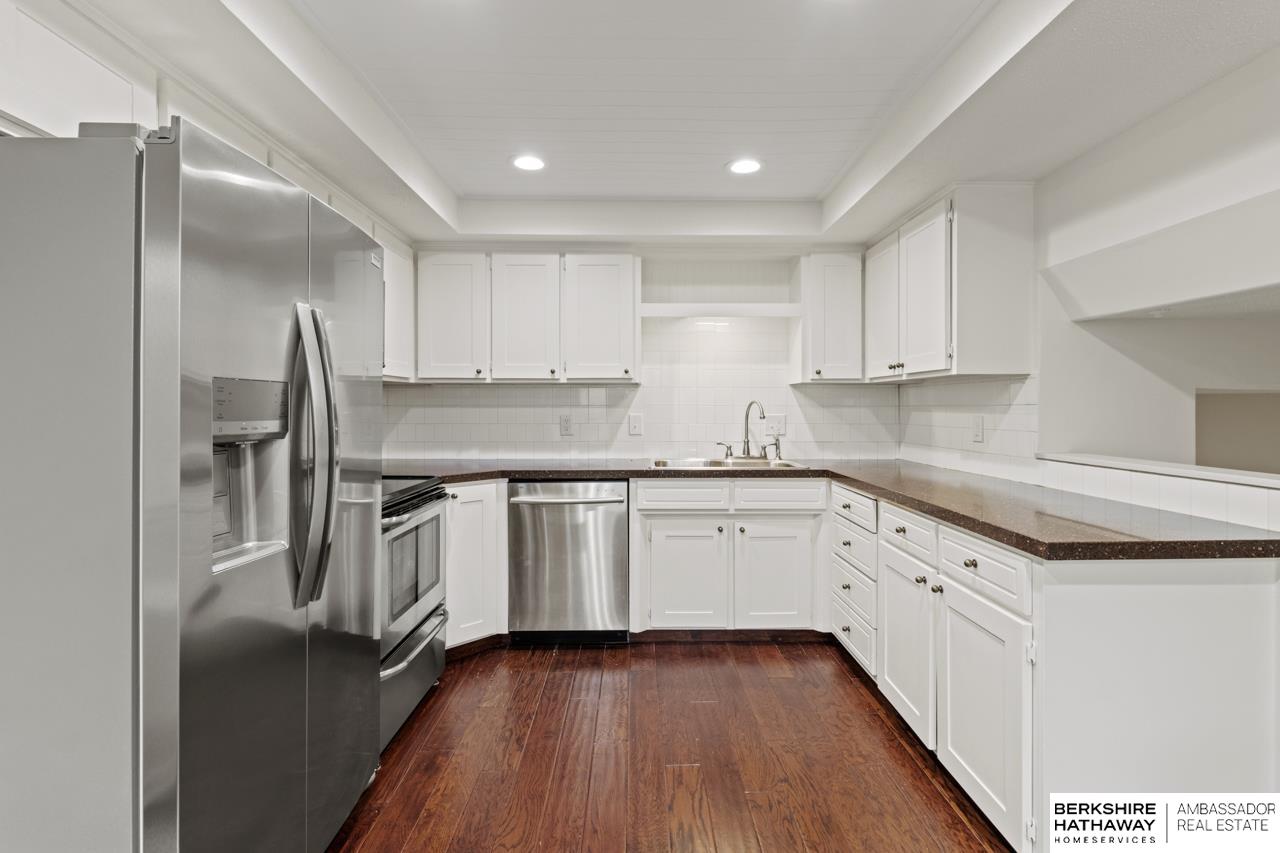 Omaha, Nebraska 68144, United States, 3 Bedrooms Bedrooms, ,3 BathroomsBathrooms,Residential,Pending,7837