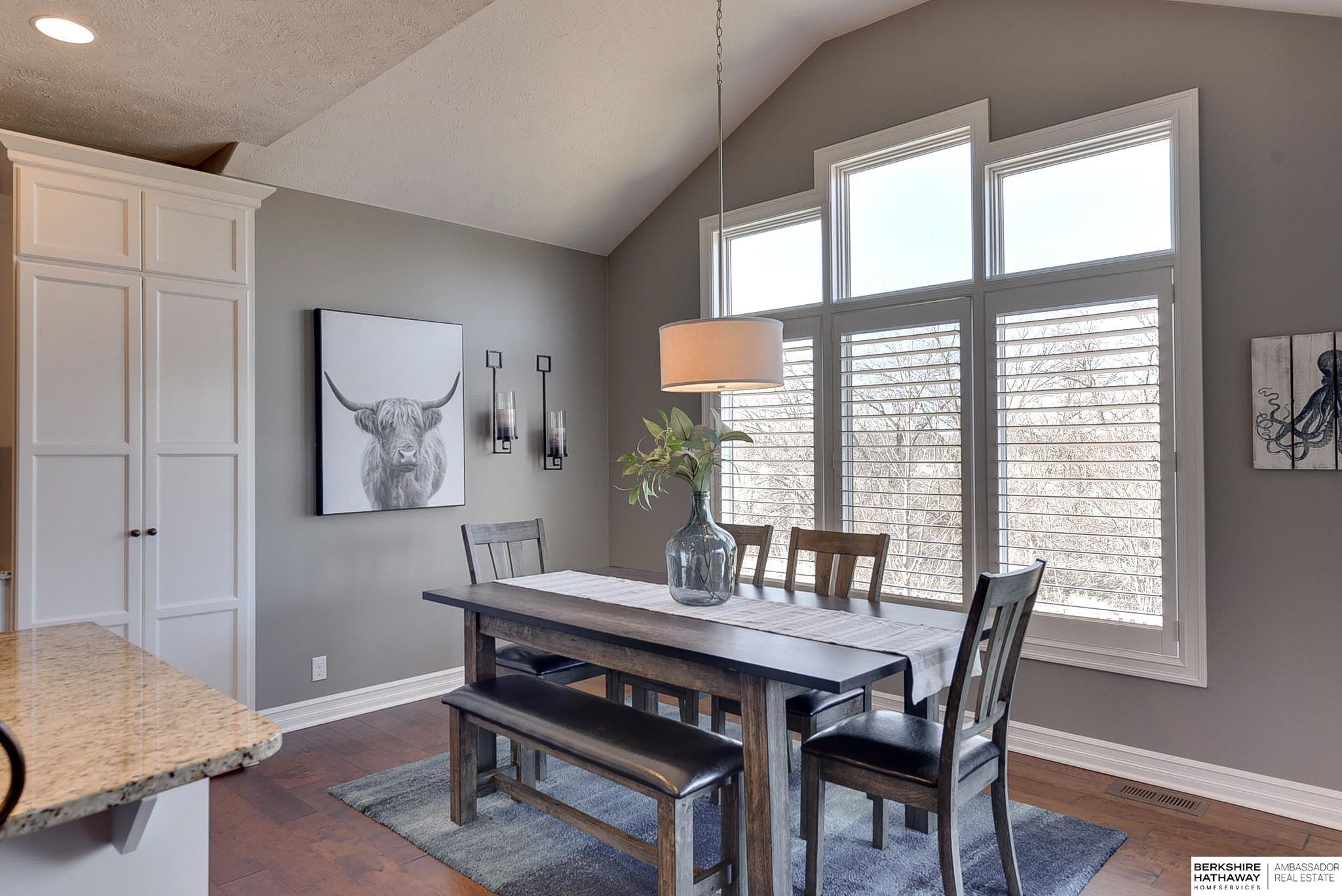 Omaha, Nebraska 68116, United States, 5 Bedrooms Bedrooms, ,5 BathroomsBathrooms,Residential,Active,96844