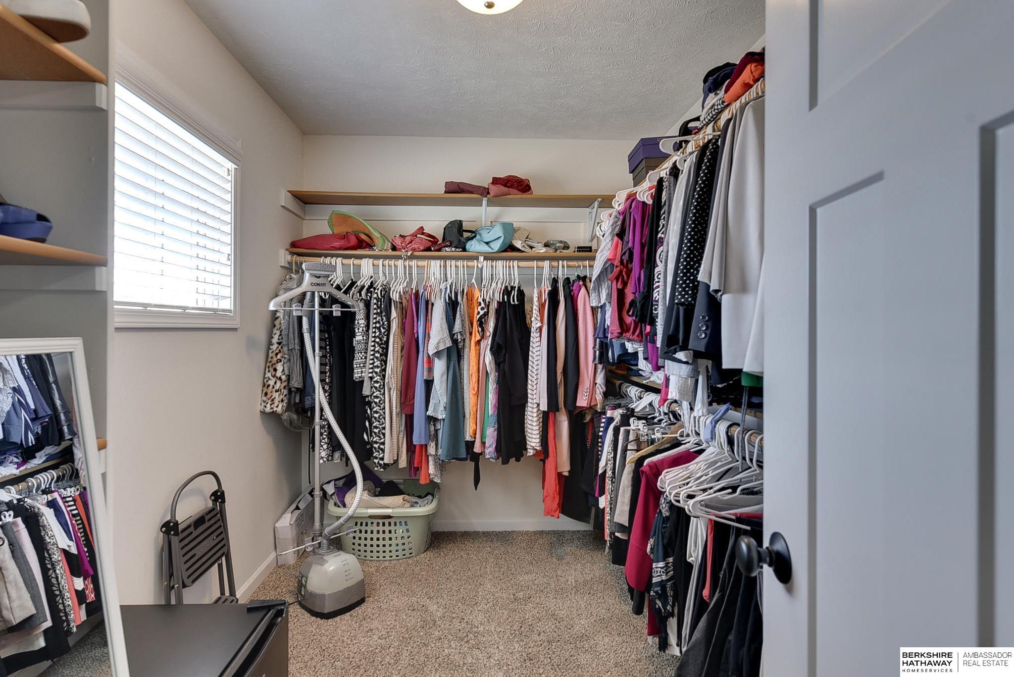 Omaha, Nebraska 68116, United States, 5 Bedrooms Bedrooms, ,5 BathroomsBathrooms,Residential,Active,96844