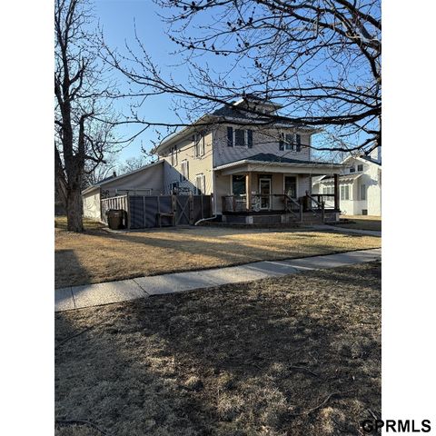 MLS: 22506405