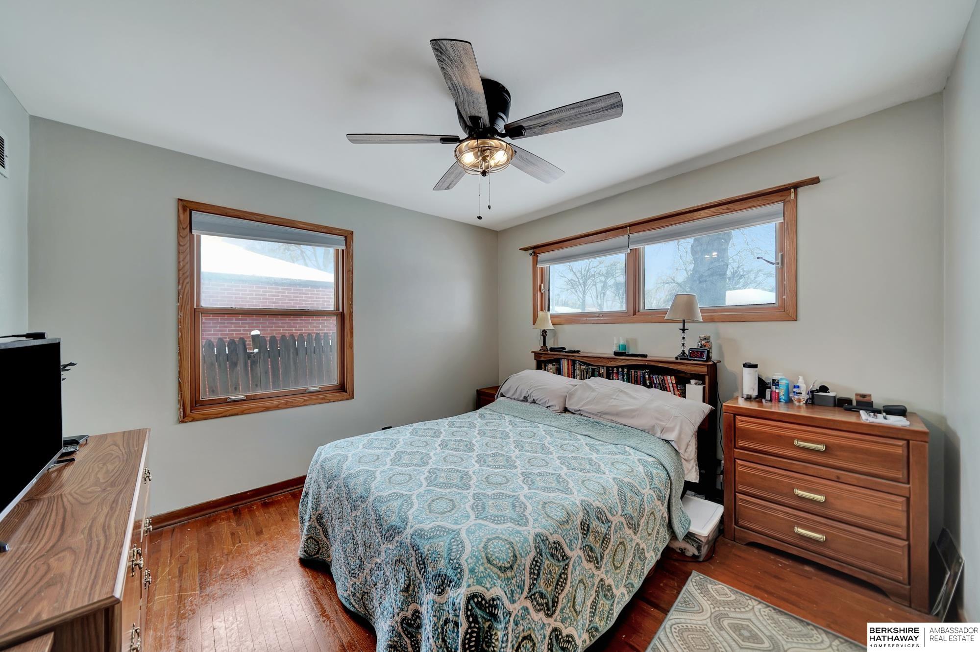 Lincoln, Nebraska 68507, United States, 2 Bedrooms Bedrooms, ,2 BathroomsBathrooms,Residential,Pending,78881