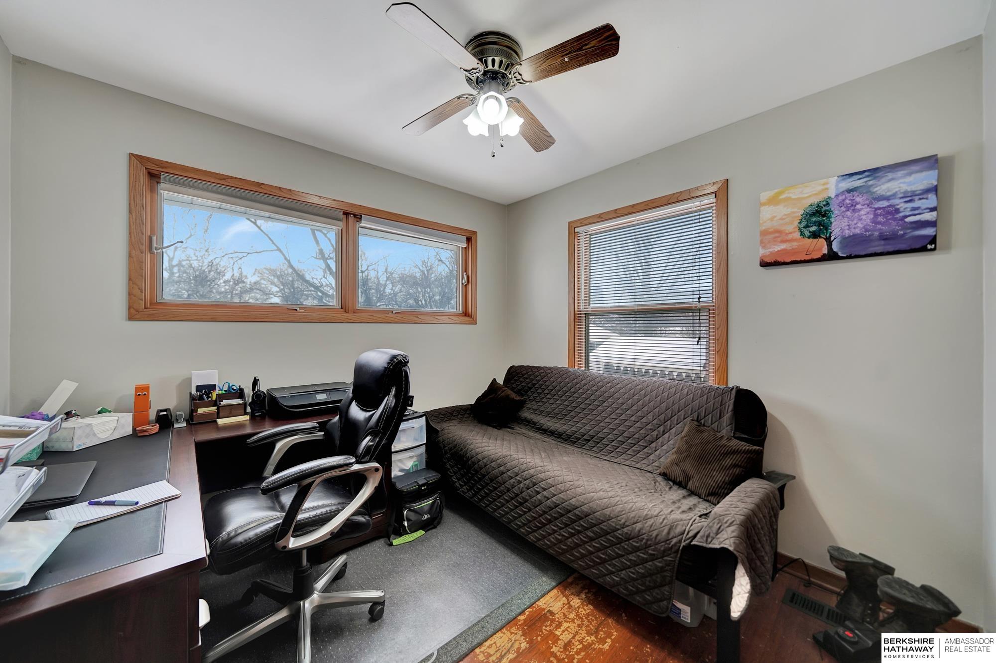 Lincoln, Nebraska 68507, United States, 2 Bedrooms Bedrooms, ,2 BathroomsBathrooms,Residential,Pending,78881