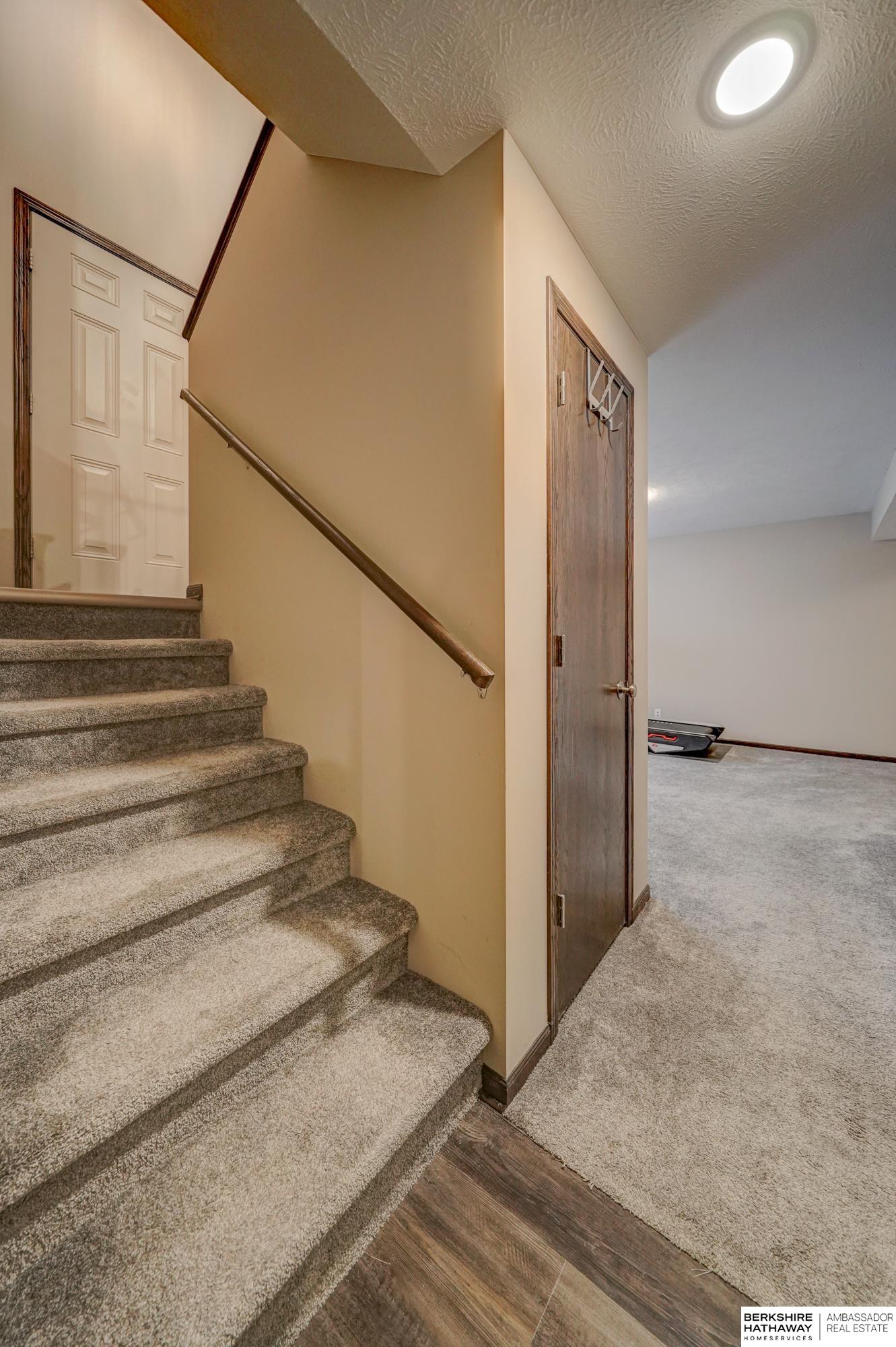 Lincoln, Nebraska 68524, United States, 3 Bedrooms Bedrooms, ,2 BathroomsBathrooms,Residential,Pending,5066