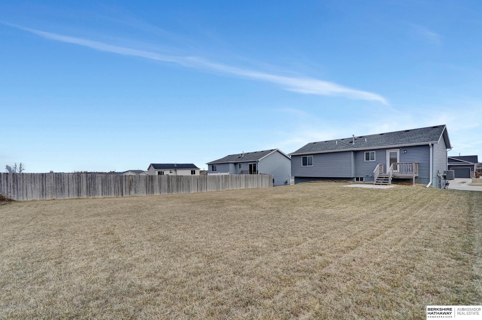 Lincoln, Nebraska 68524, United States, 3 Bedrooms Bedrooms, ,2 BathroomsBathrooms,Residential,Pending,5066