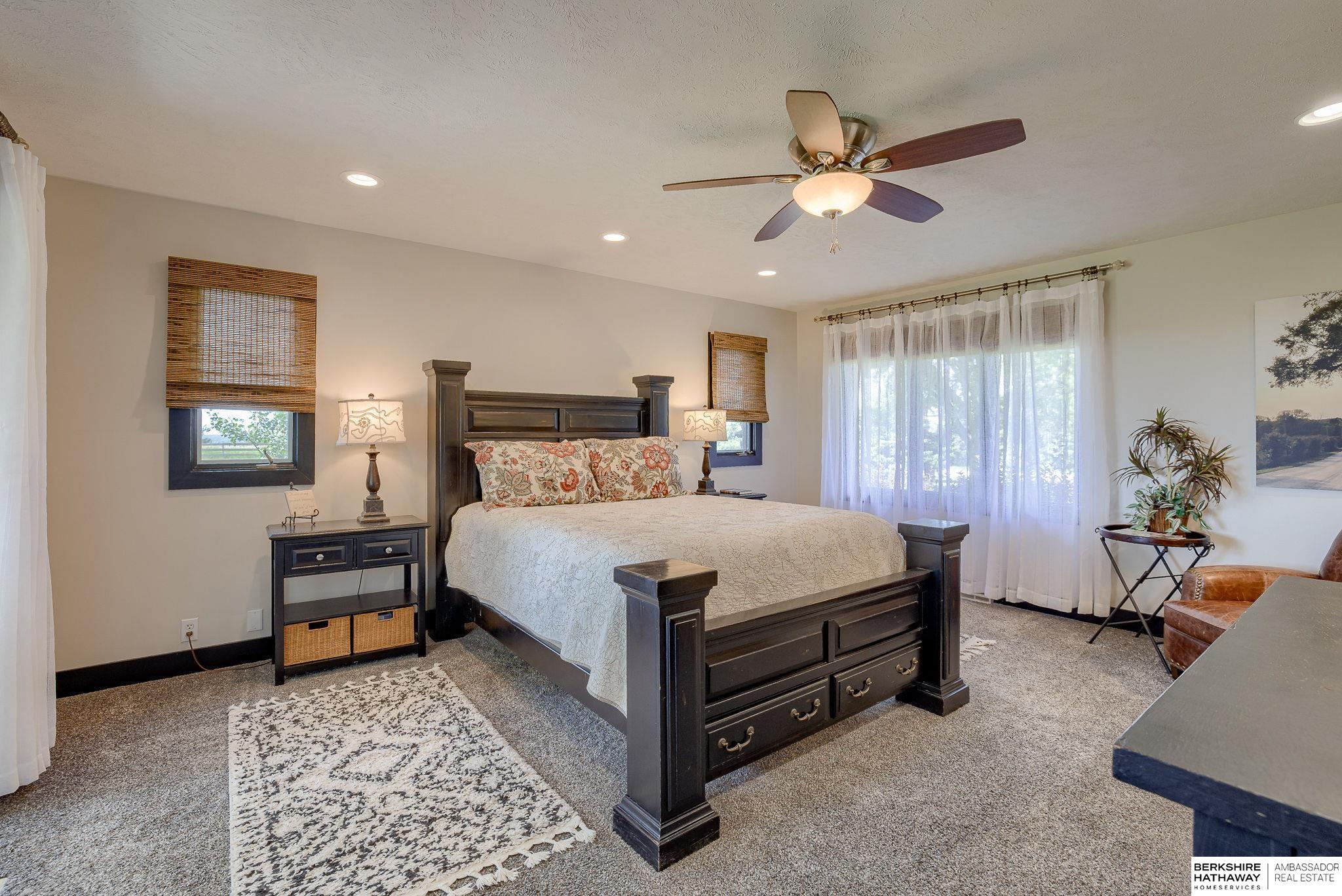 Omaha, Nebraska 68022, United States, 3 Bedrooms Bedrooms, ,2 BathroomsBathrooms,Residential,Active,120044