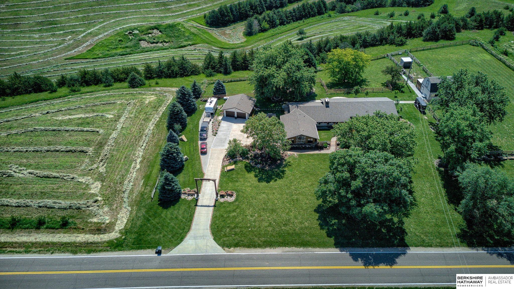 Omaha, Nebraska 68022, United States, 3 Bedrooms Bedrooms, ,2 BathroomsBathrooms,Residential,Active,120044