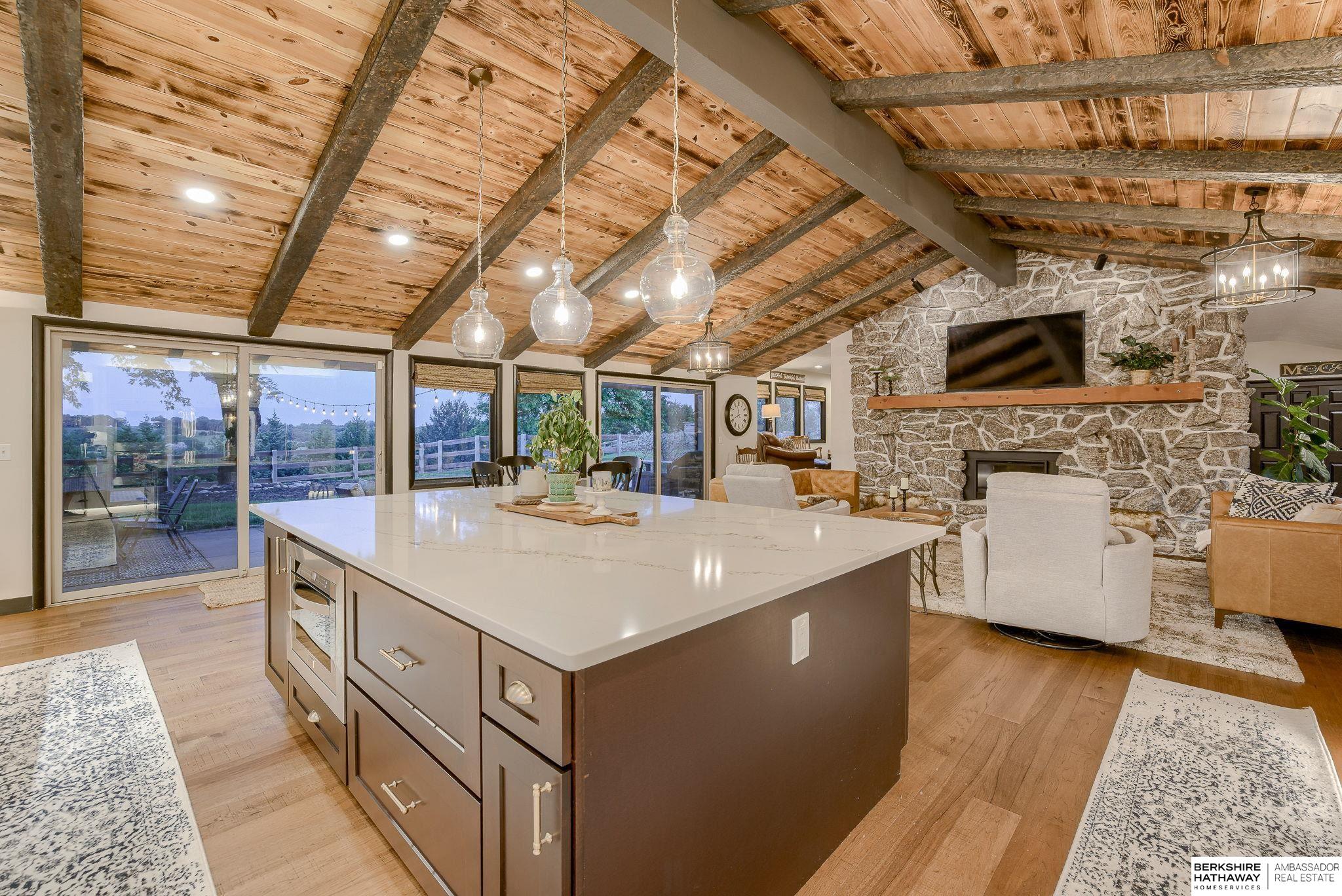 Omaha, Nebraska 68022, United States, 3 Bedrooms Bedrooms, ,2 BathroomsBathrooms,Residential,Active,120044