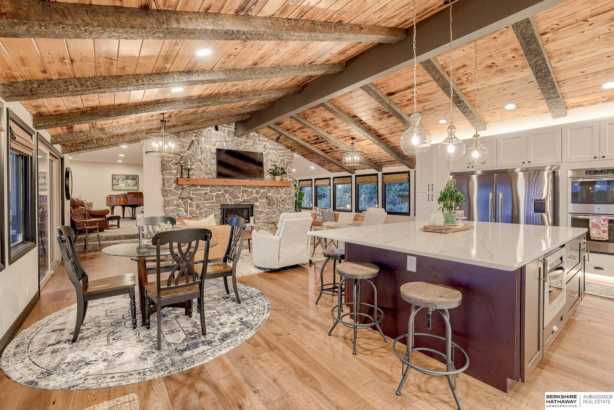 Omaha, Nebraska 68022, United States, 3 Bedrooms Bedrooms, ,2 BathroomsBathrooms,Residential,Active,120044