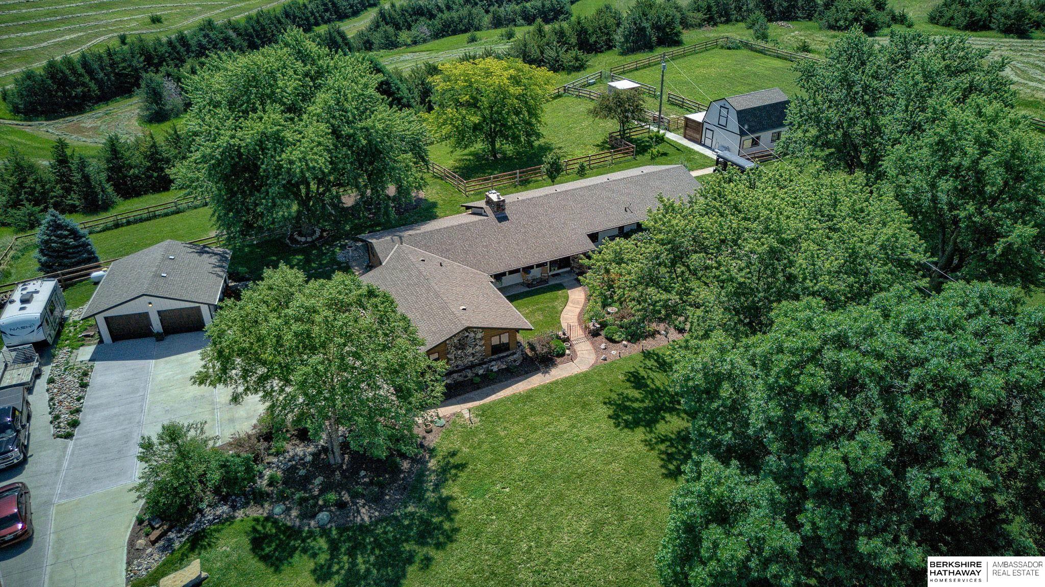 Omaha, Nebraska 68022, United States, 3 Bedrooms Bedrooms, ,2 BathroomsBathrooms,Residential,Active,120044