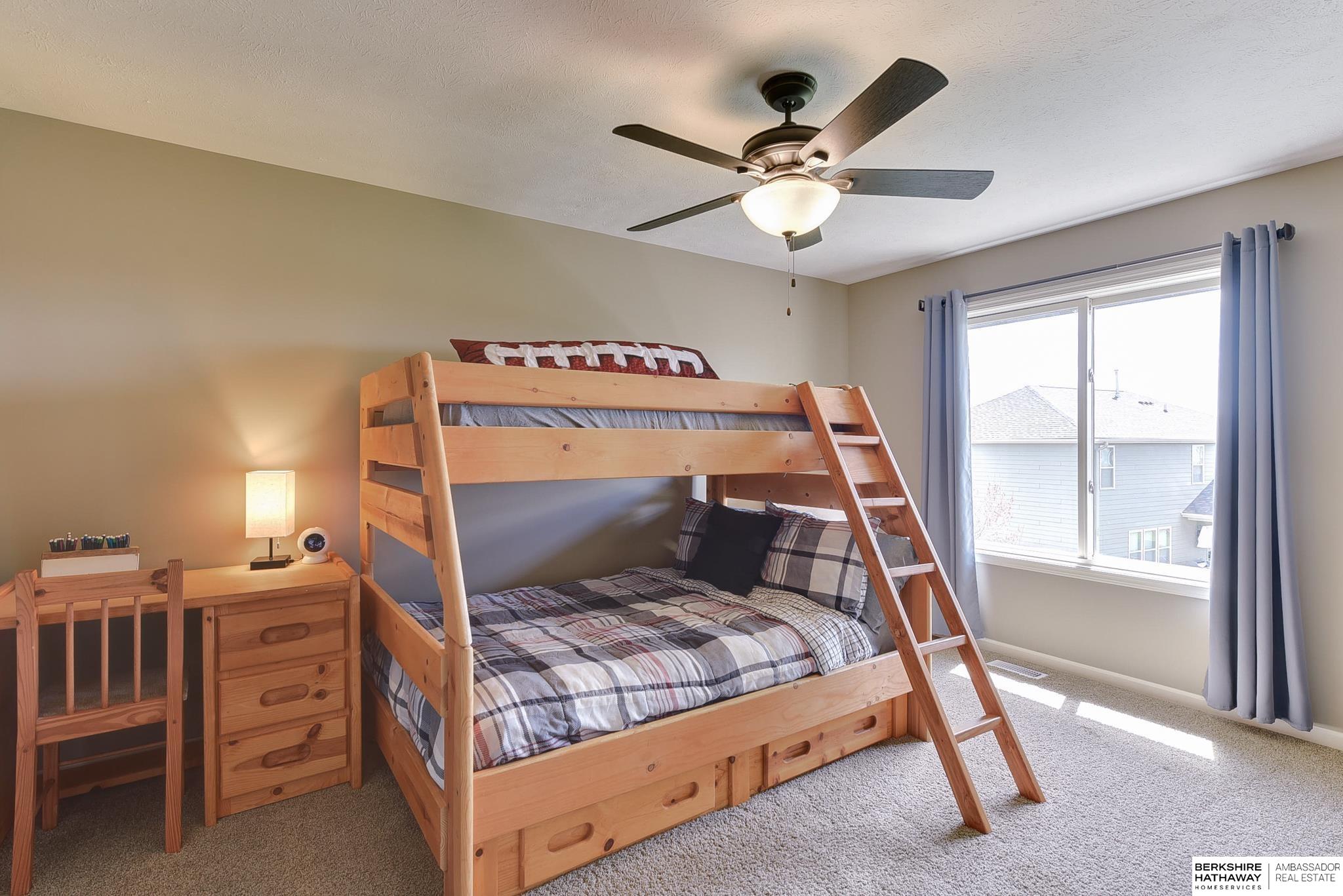 Omaha, Nebraska 68135, United States, 4 Bedrooms Bedrooms, ,3 BathroomsBathrooms,Residential,Pending,107959