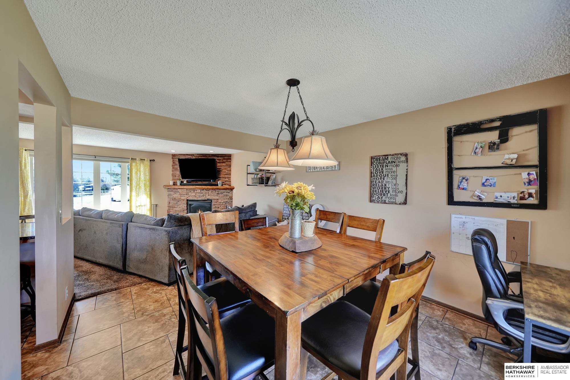 Lincoln, Nebraska 68532, United States, 3 Bedrooms Bedrooms, ,3 BathroomsBathrooms,Residential,Active,49146