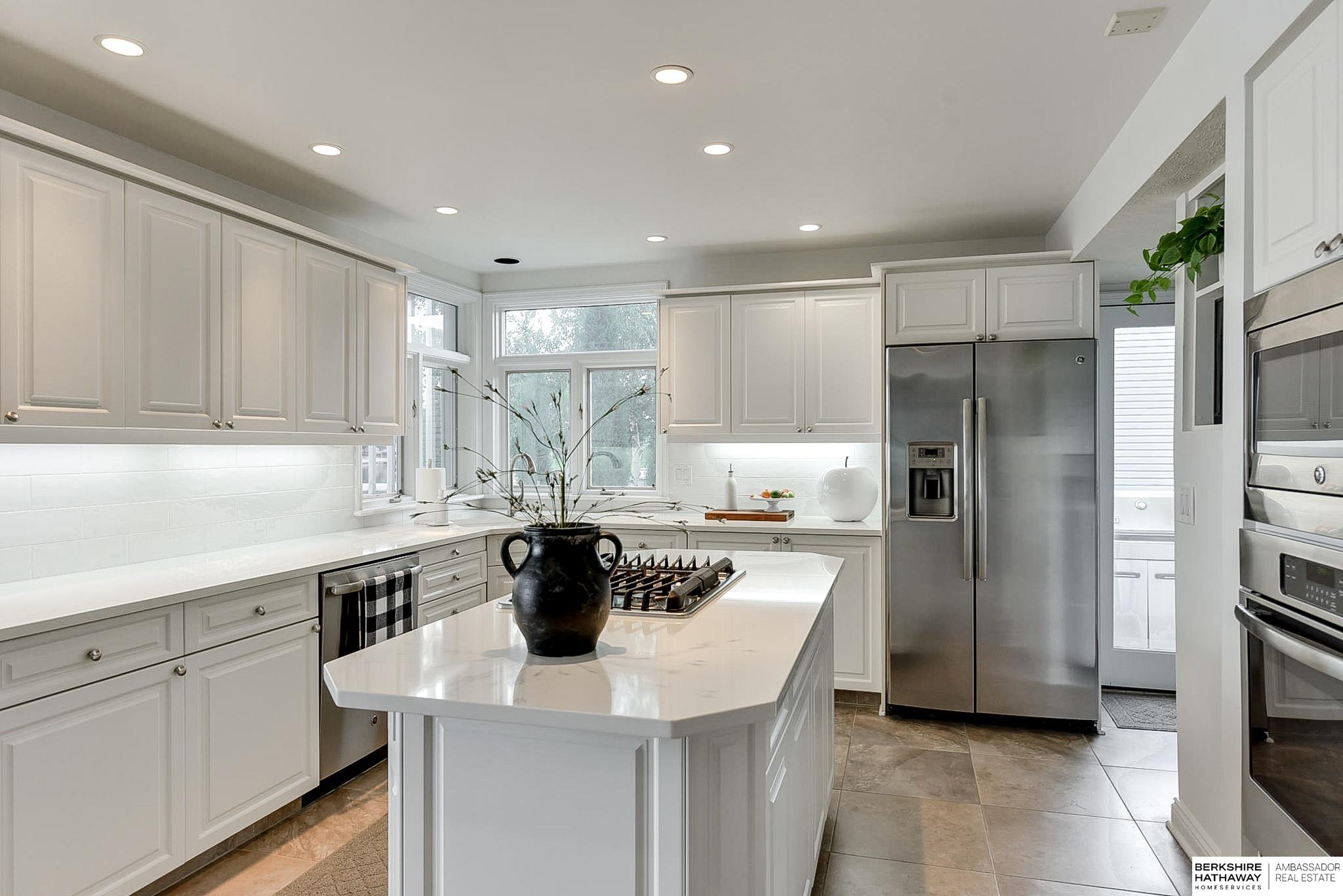 Valley, Nebraska 68064, United States, 3 Bedrooms Bedrooms, ,4 BathroomsBathrooms,Residential,Active,34622