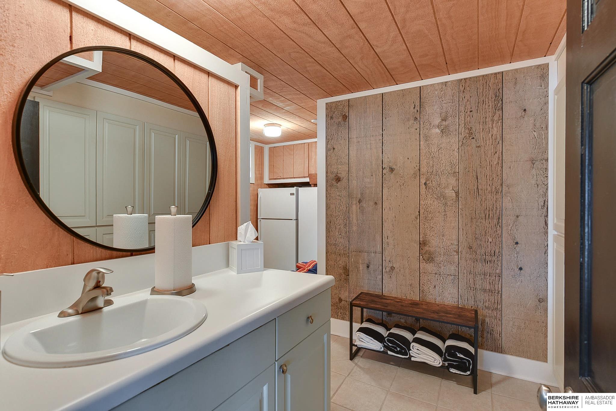 Valley, Nebraska 68064, United States, 3 Bedrooms Bedrooms, ,4 BathroomsBathrooms,Residential,Active,34622