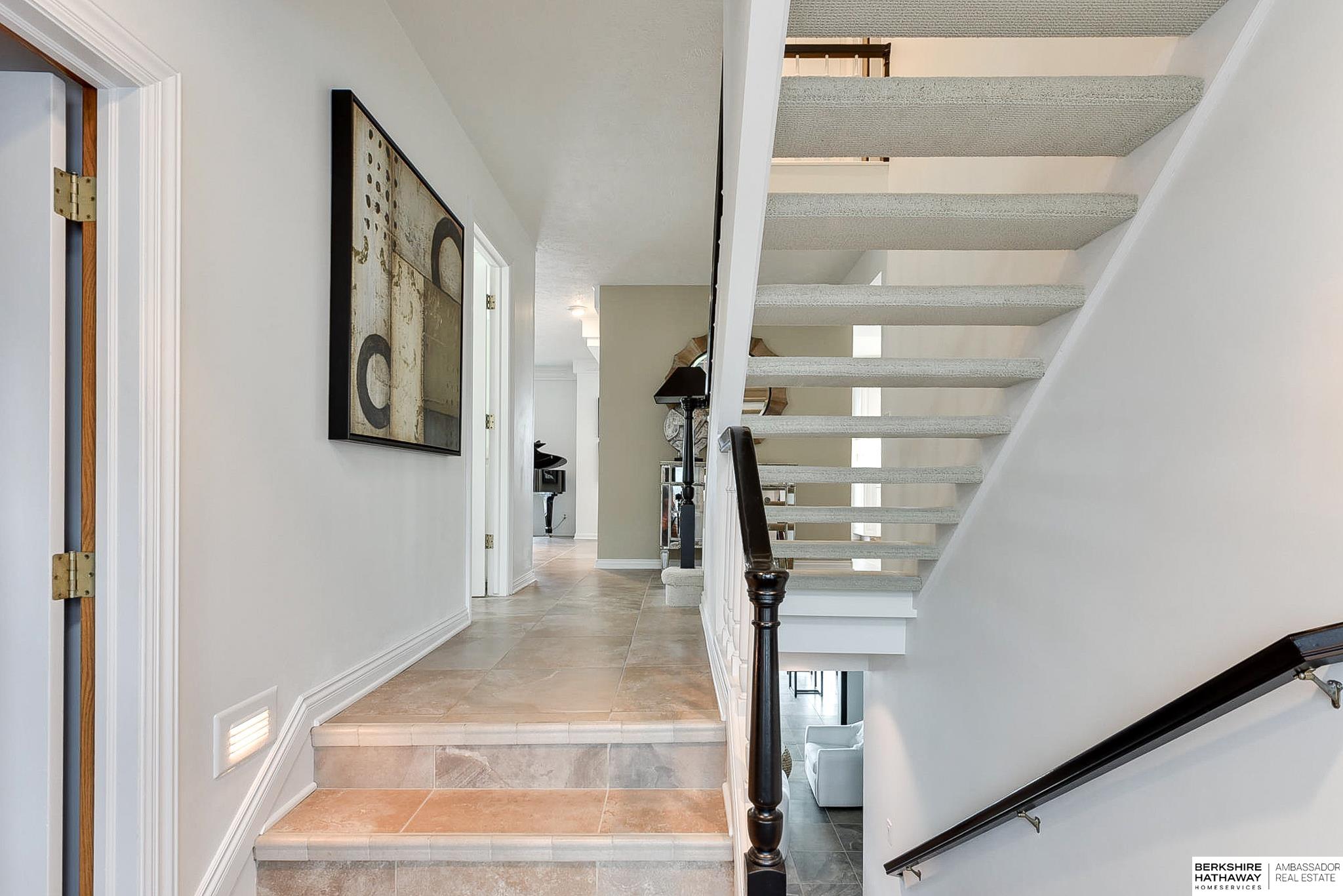 Valley, Nebraska 68064, United States, 3 Bedrooms Bedrooms, ,4 BathroomsBathrooms,Residential,Active,34622