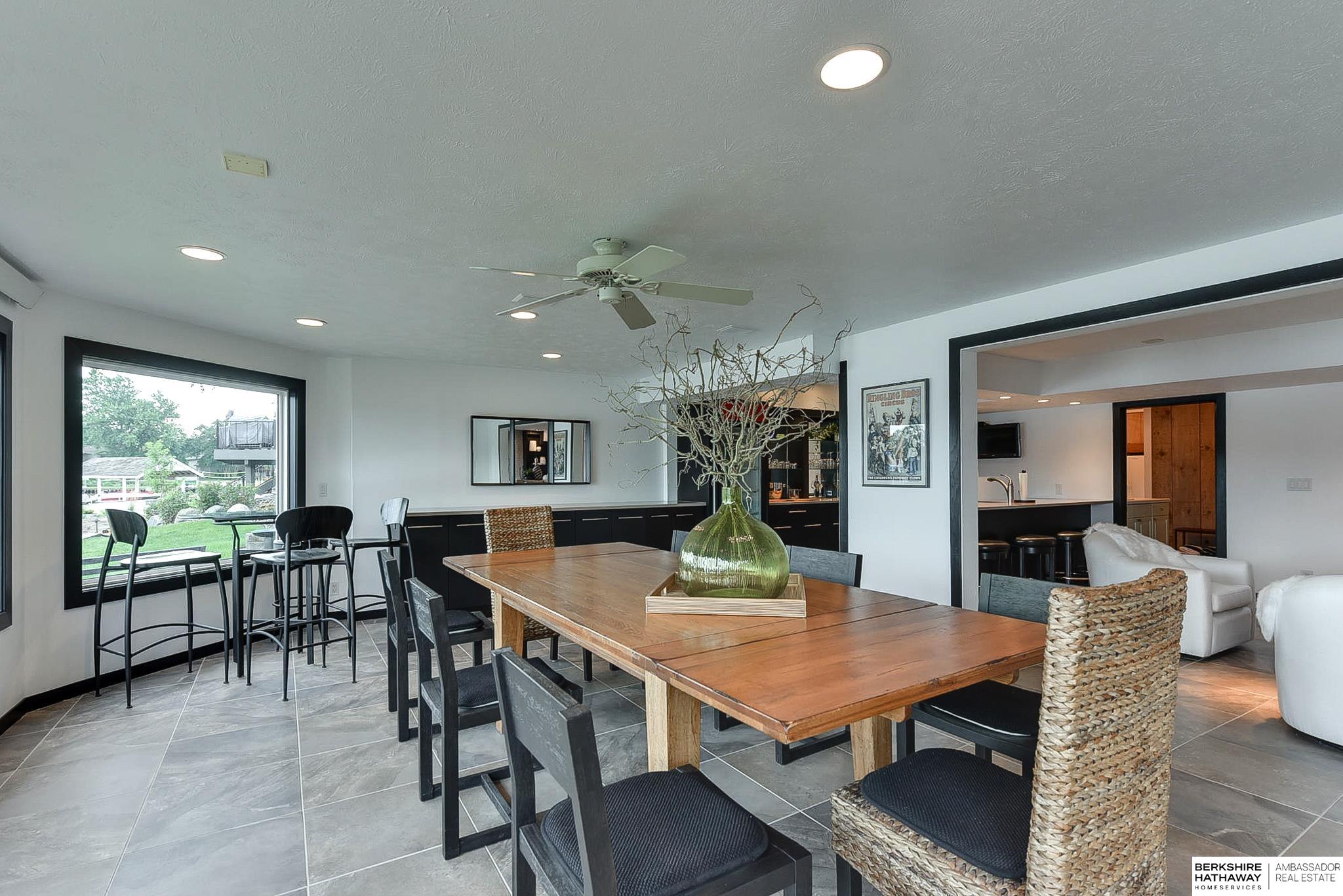 Valley, Nebraska 68064, United States, 3 Bedrooms Bedrooms, ,4 BathroomsBathrooms,Residential,Active,34622