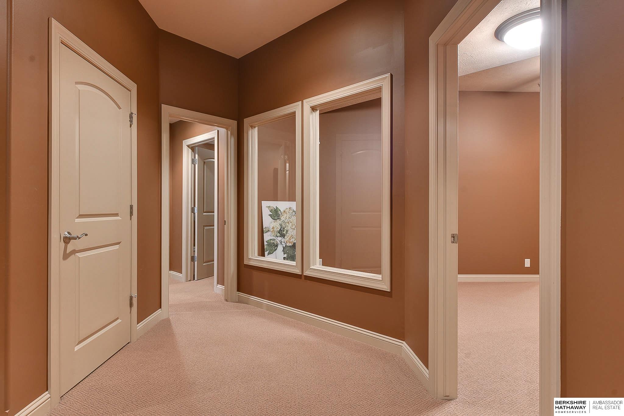 Omaha, Nebraska 68154, United States, 5 Bedrooms Bedrooms, ,6 BathroomsBathrooms,Residential,Active,20426