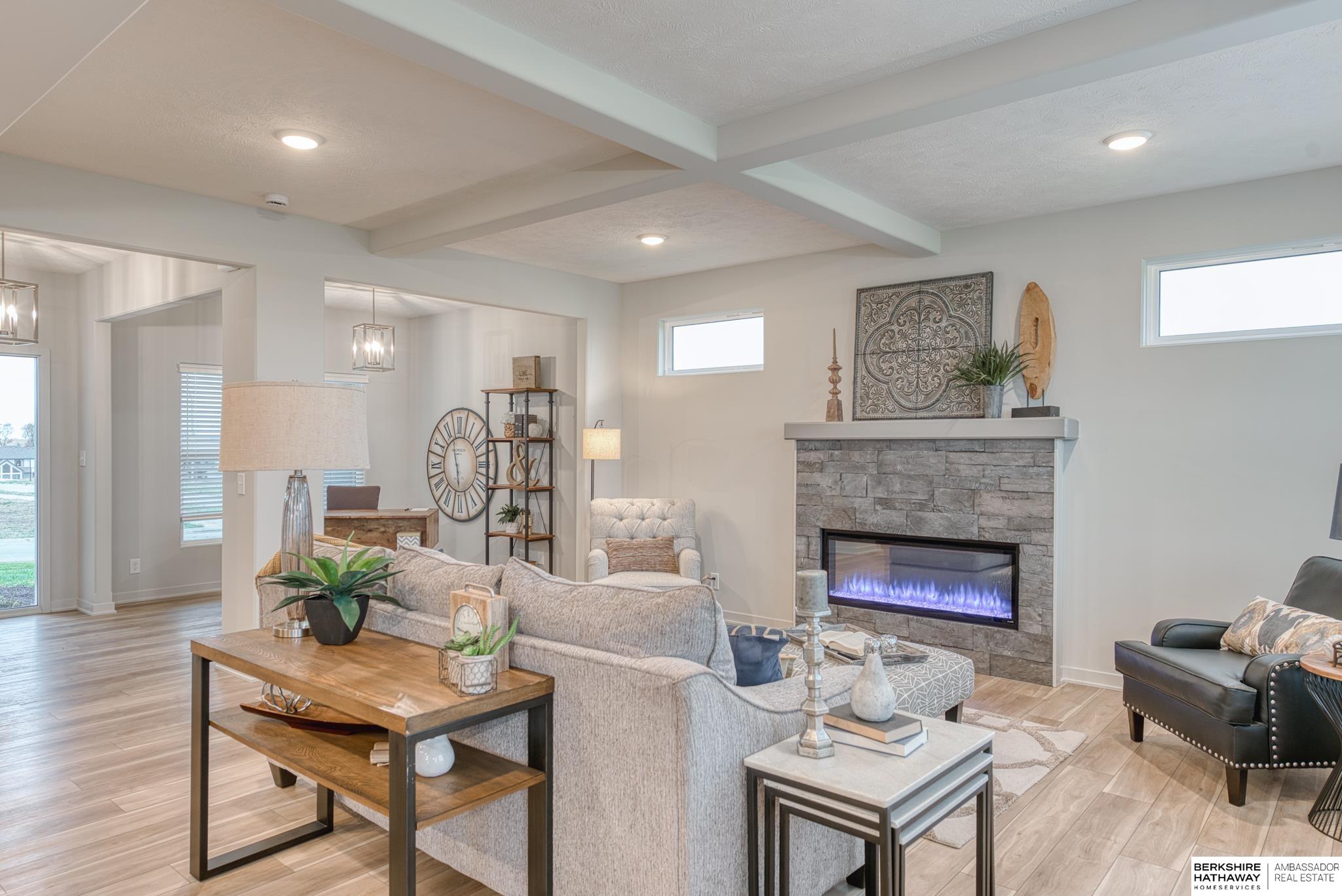 Papillion, Nebraska 68046, United States, 4 Bedrooms Bedrooms, ,3 BathroomsBathrooms,Residential,Active,35570