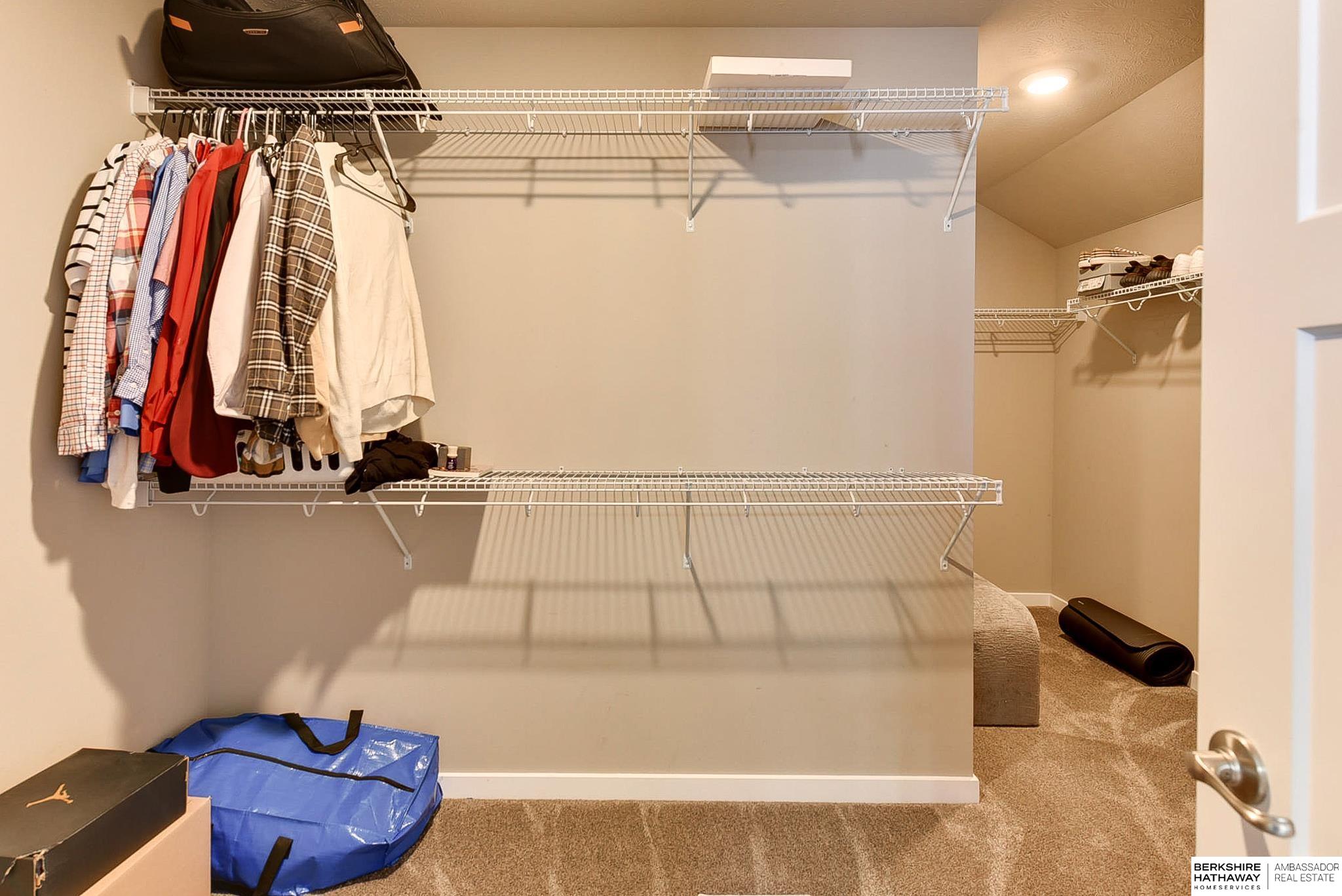 Bennington, Nebraska 68007, United States, 5 Bedrooms Bedrooms, ,3 BathroomsBathrooms,Residential,Active,149548