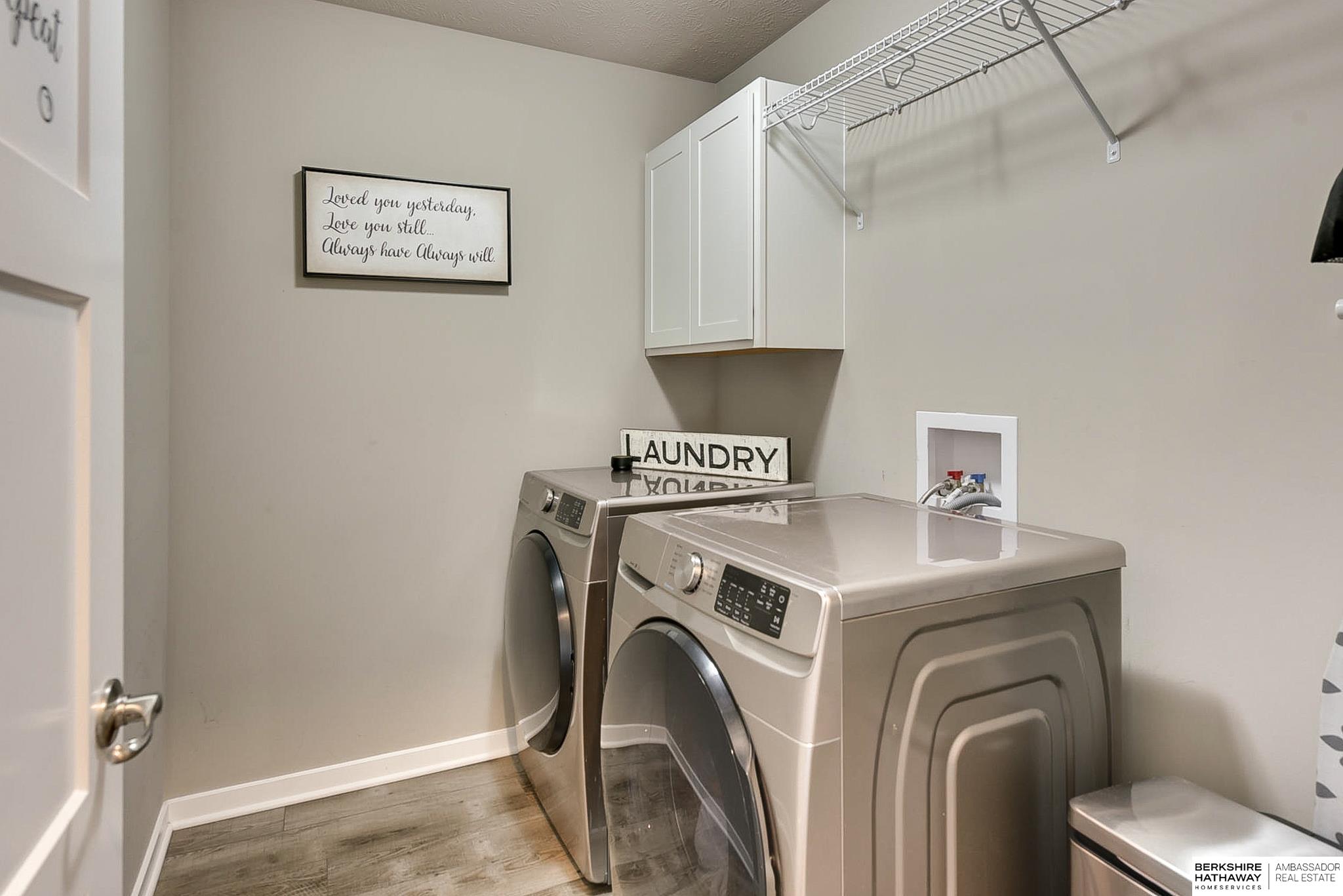 Bennington, Nebraska 68007, United States, 5 Bedrooms Bedrooms, ,3 BathroomsBathrooms,Residential,Active,149548