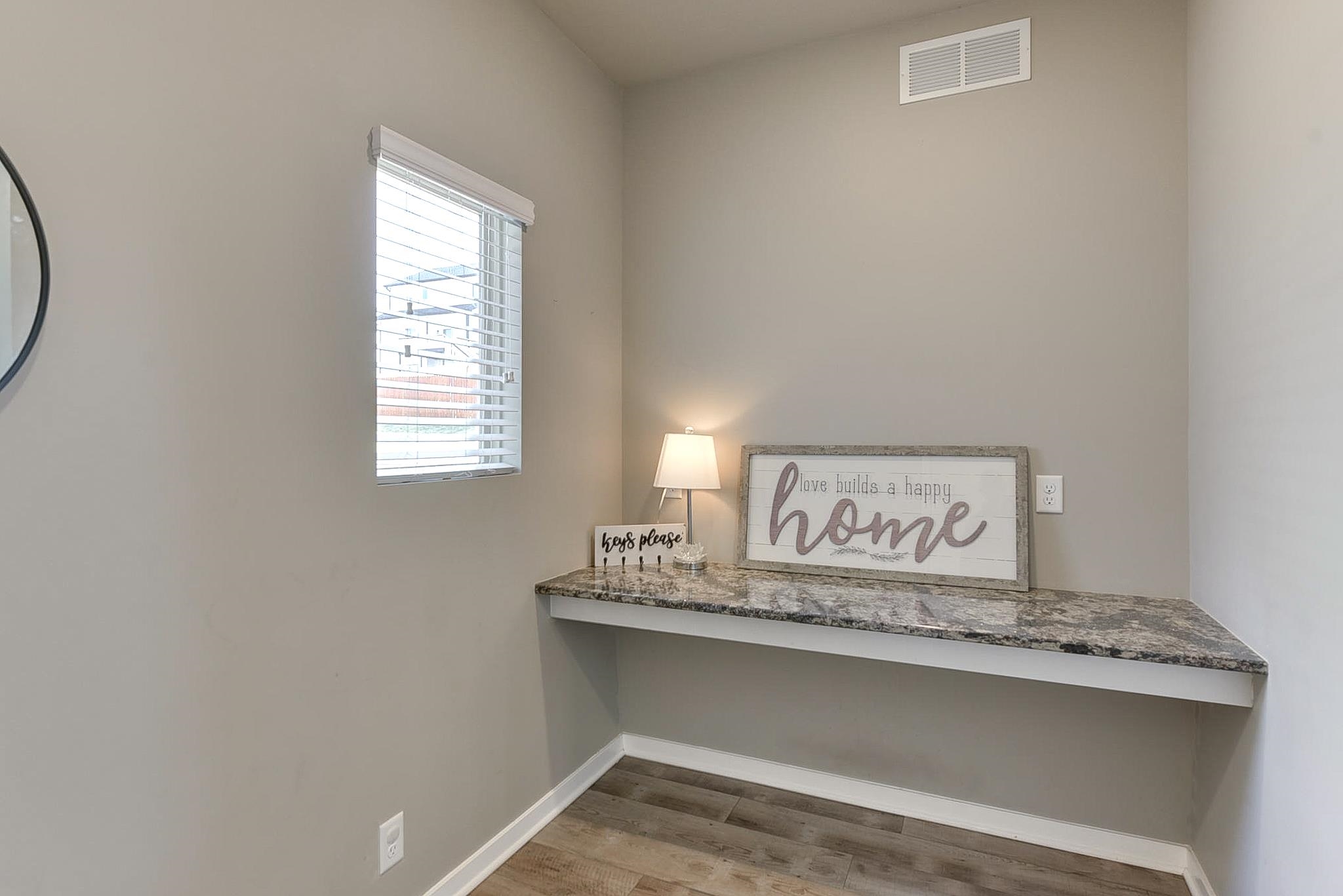 Bennington, Nebraska 68007, United States, 5 Bedrooms Bedrooms, ,3 BathroomsBathrooms,Residential,Active,149548