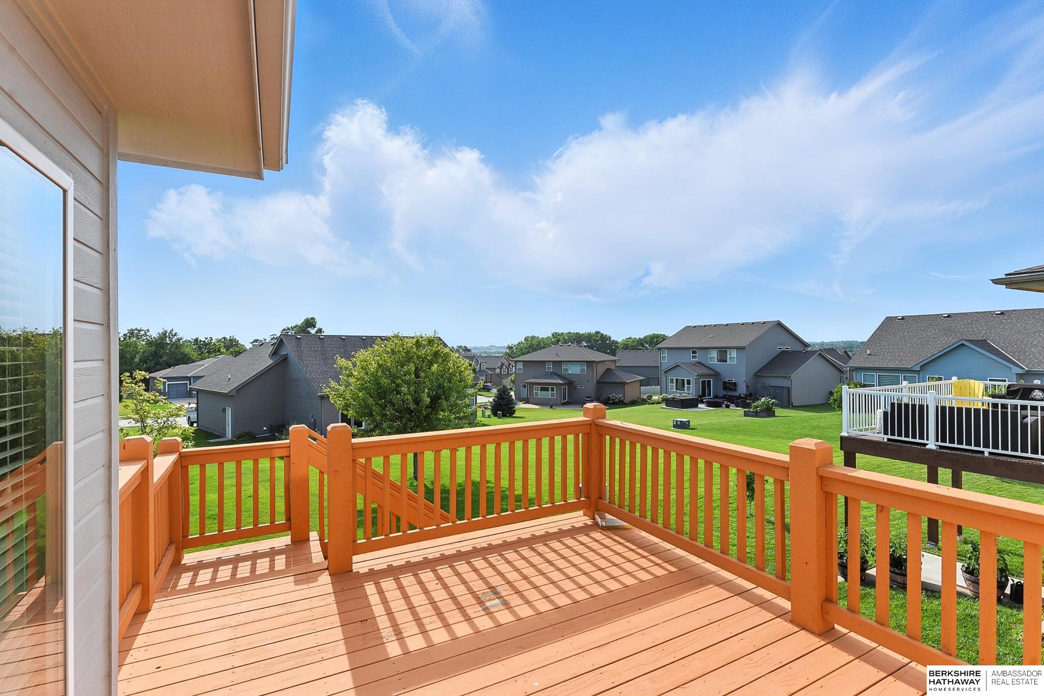 Omaha, Nebraska 68136, United States, 5 Bedrooms Bedrooms, ,3 BathroomsBathrooms,Residential,Pending,167734