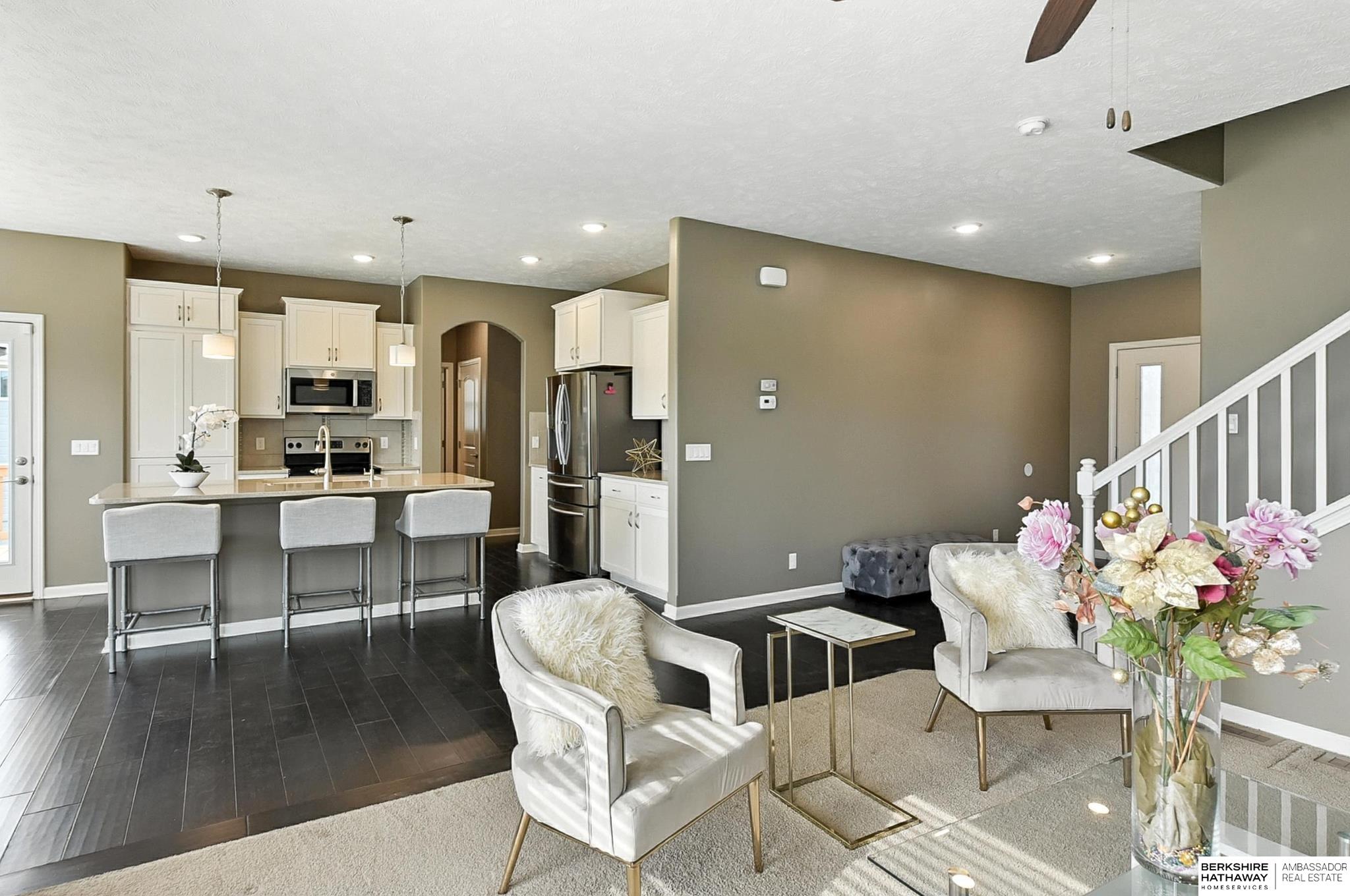 Omaha, Nebraska 68136, United States, 5 Bedrooms Bedrooms, ,3 BathroomsBathrooms,Residential,Pending,167734