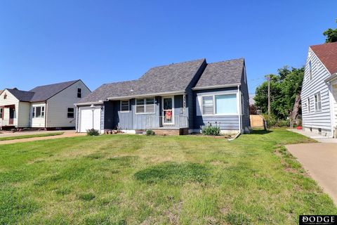 Photo of 1435 N Somers Avenue, Fremont, NE 68025 (MLS # 22613172)
