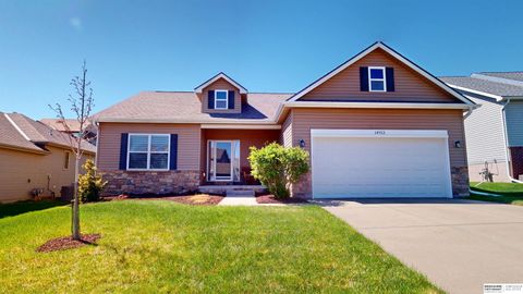 Photo of 14913 Himebaugh Avenue, Omaha, NE 68116 (MLS # 22619668)